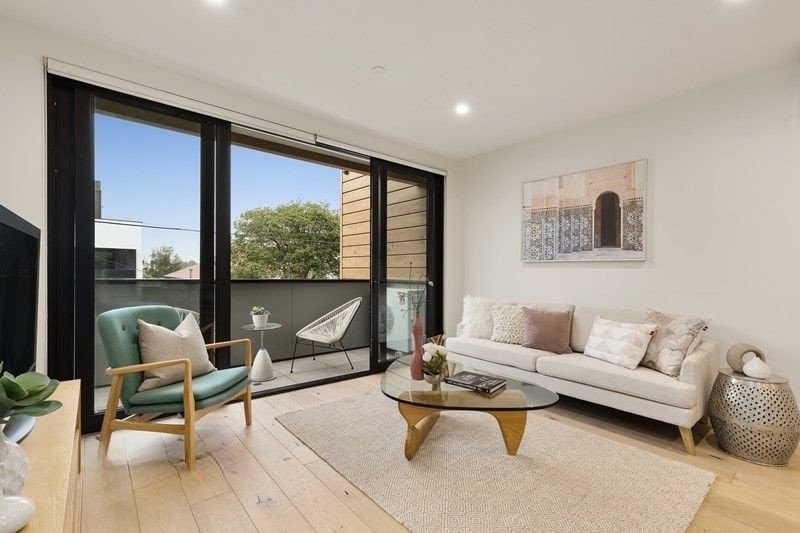102/14 Elliot Avenue, Carnegie - Thumbnail 2