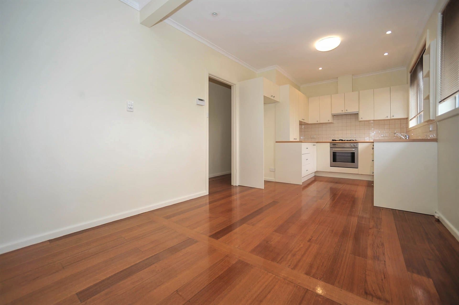 3/9 Halley Avenue, Camberwell - Thumbnail 4