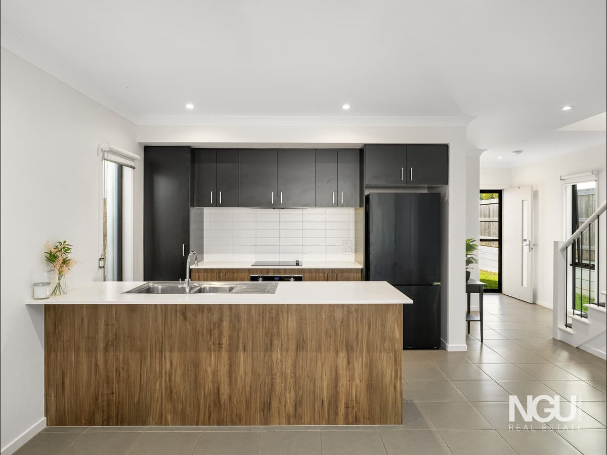 52 Solar Circuit, Spring Mountain QLD 4300, Spring Mountain - Thumbnail 4