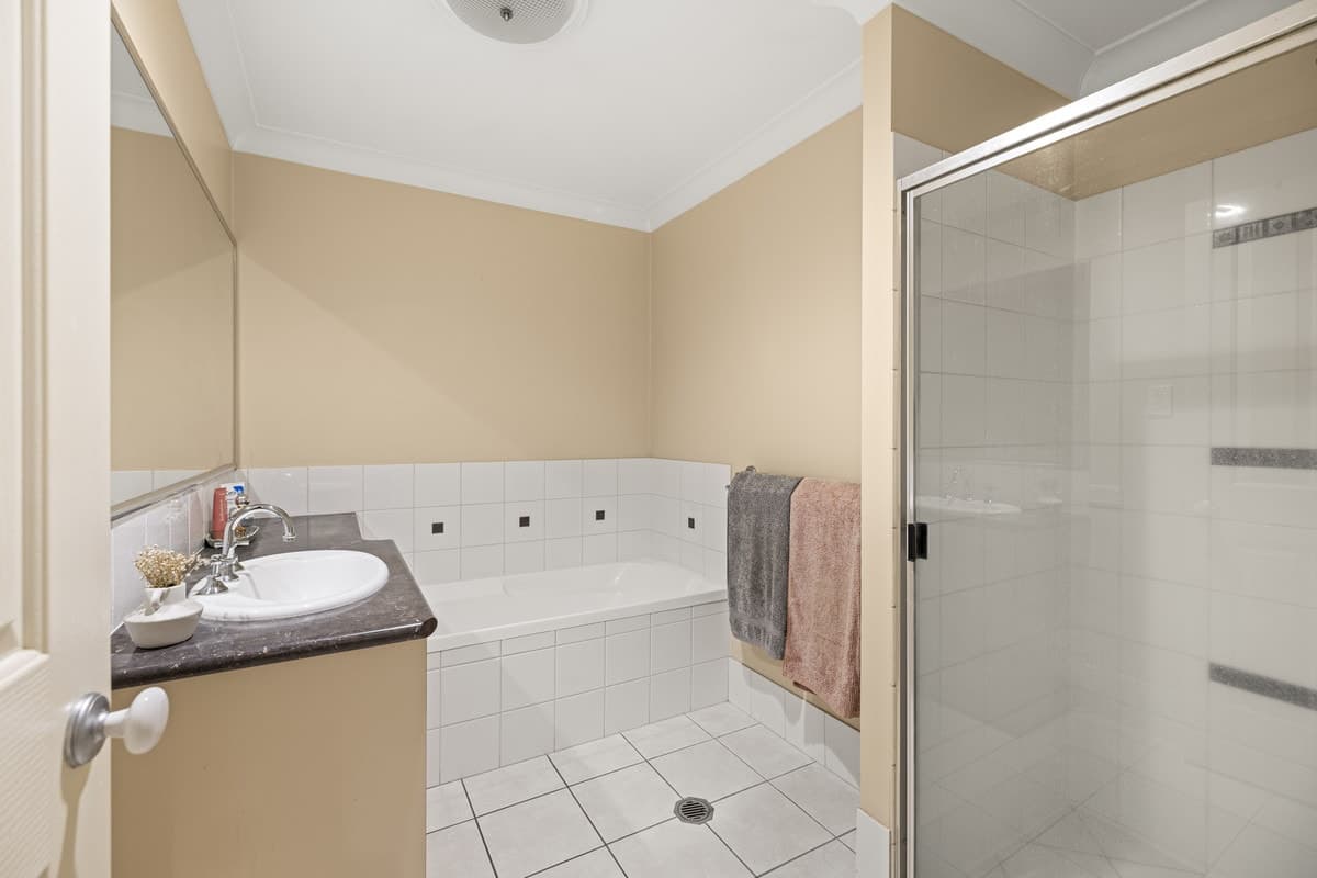 2 / 8 Mason Court, Kearneys Spring QLD 4350, Kearneys Spring - Thumbnail 3