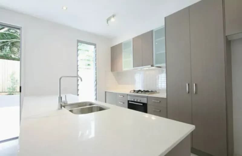 2/99A Grosvenor Street, BALMORAL, QLD 4171, Balmoral - Thumbnail 2