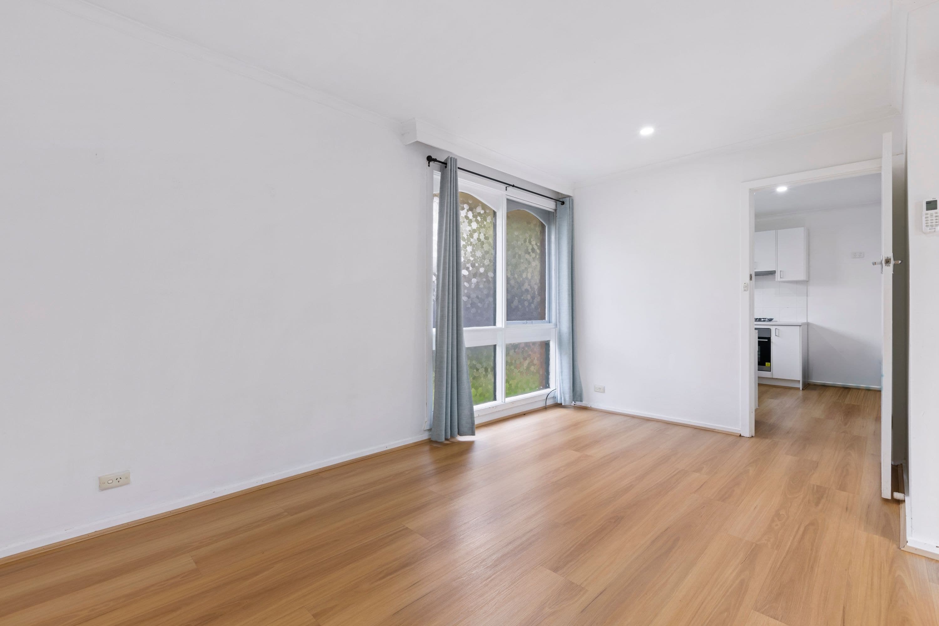 5/10 Hill Street, Box Hill South VIC 3128, Box Hill South - Thumbnail 6