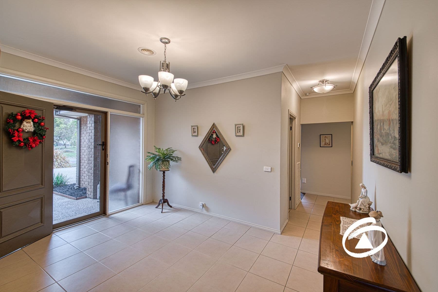 14 Riddell Grove, Pakenham VIC 3810, Pakenham - Thumbnail 3