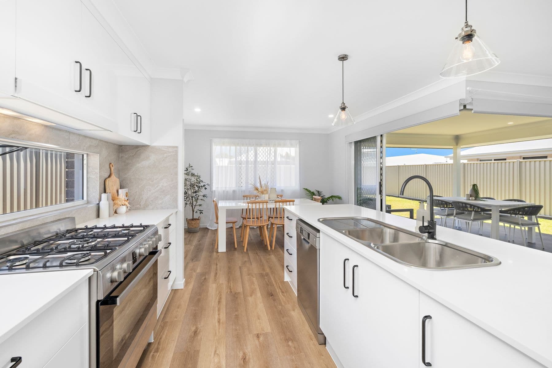 3A Vanna Place, Redland Bay QLD 4165, Redland Bay - Thumbnail 5