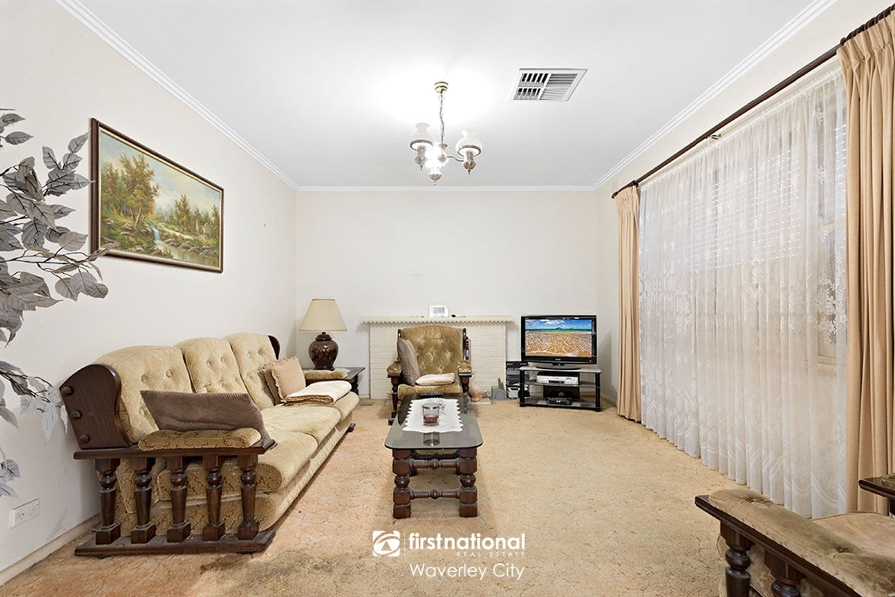 51 Grenfell Road, Mount Waverley VIC 3149, Mount Waverley - Thumbnail 2