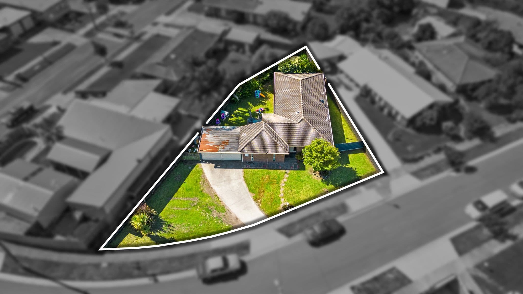 34 Canfield Crescent, Traralgon VIC 3844, Traralgon - Thumbnail 2