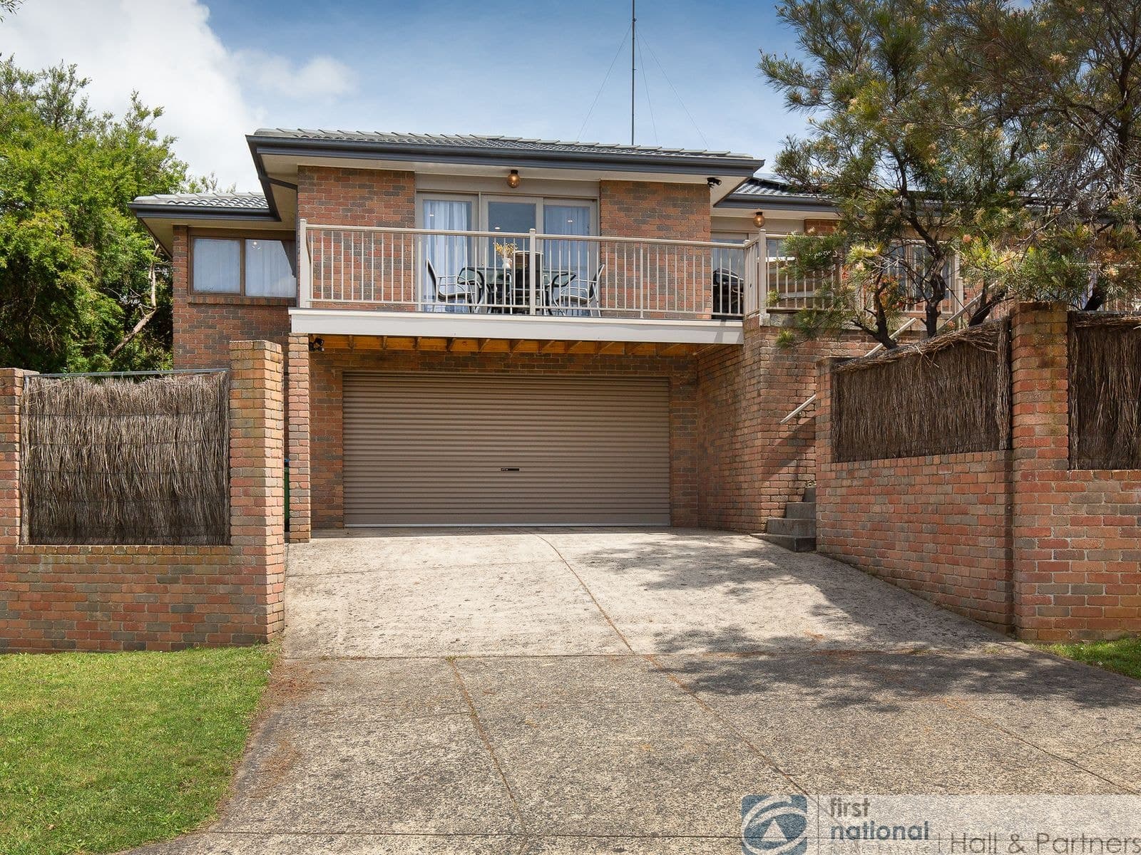 19 Cunningham Drive, Endeavour Hills VIC 3802, Endeavour Hills - Thumbnail 2