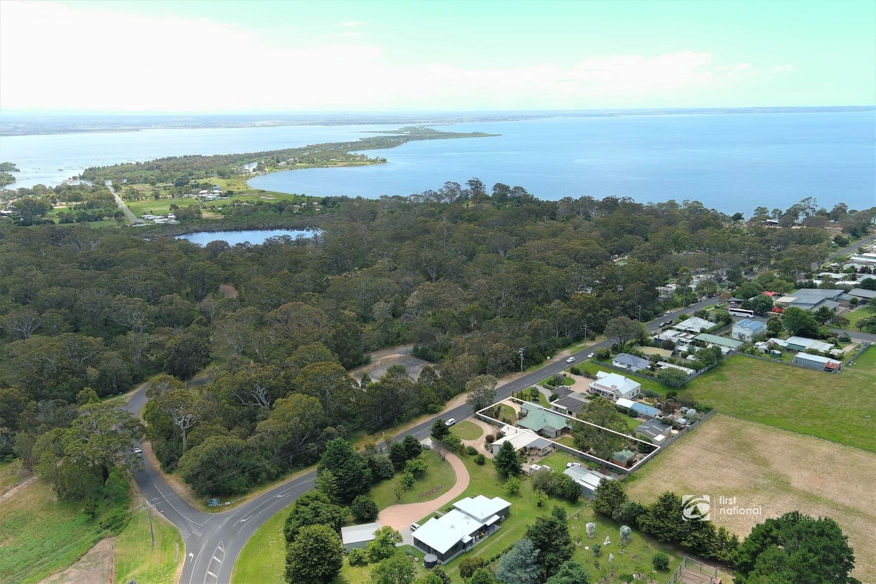 61 School Road, Eagle Point VIC 3878, Eagle Point - Thumbnail 5