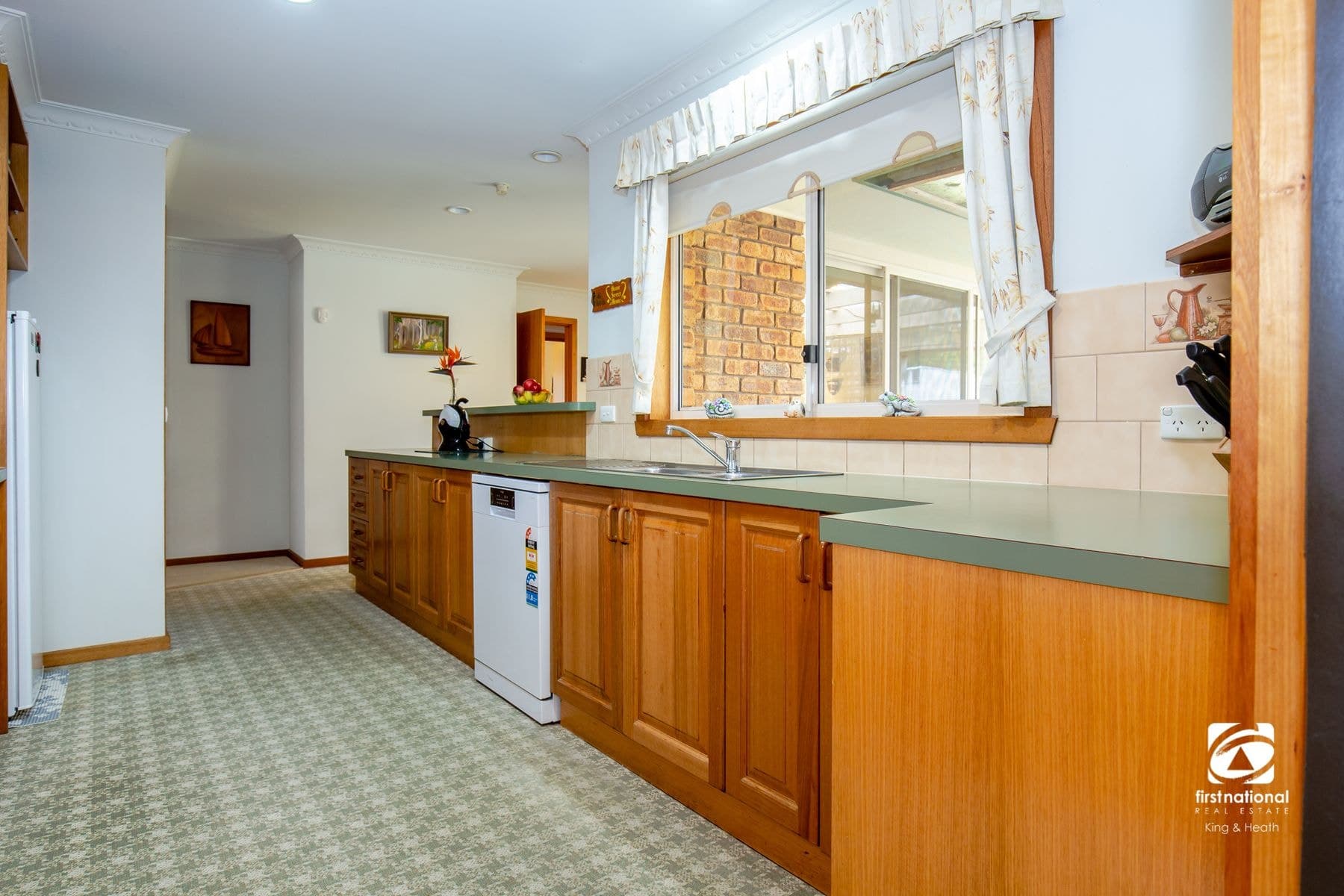 61 School Road, Eagle Point VIC 3878, Eagle Point - Thumbnail 8