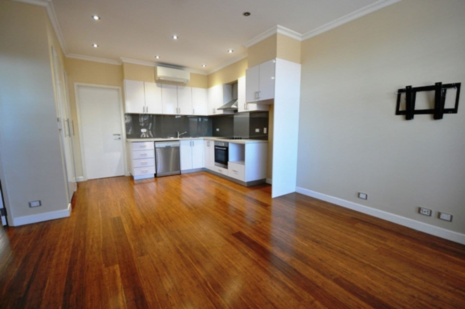 41/4 Clam Court, South Hedland WA 6722, South Hedland - Thumbnail 3