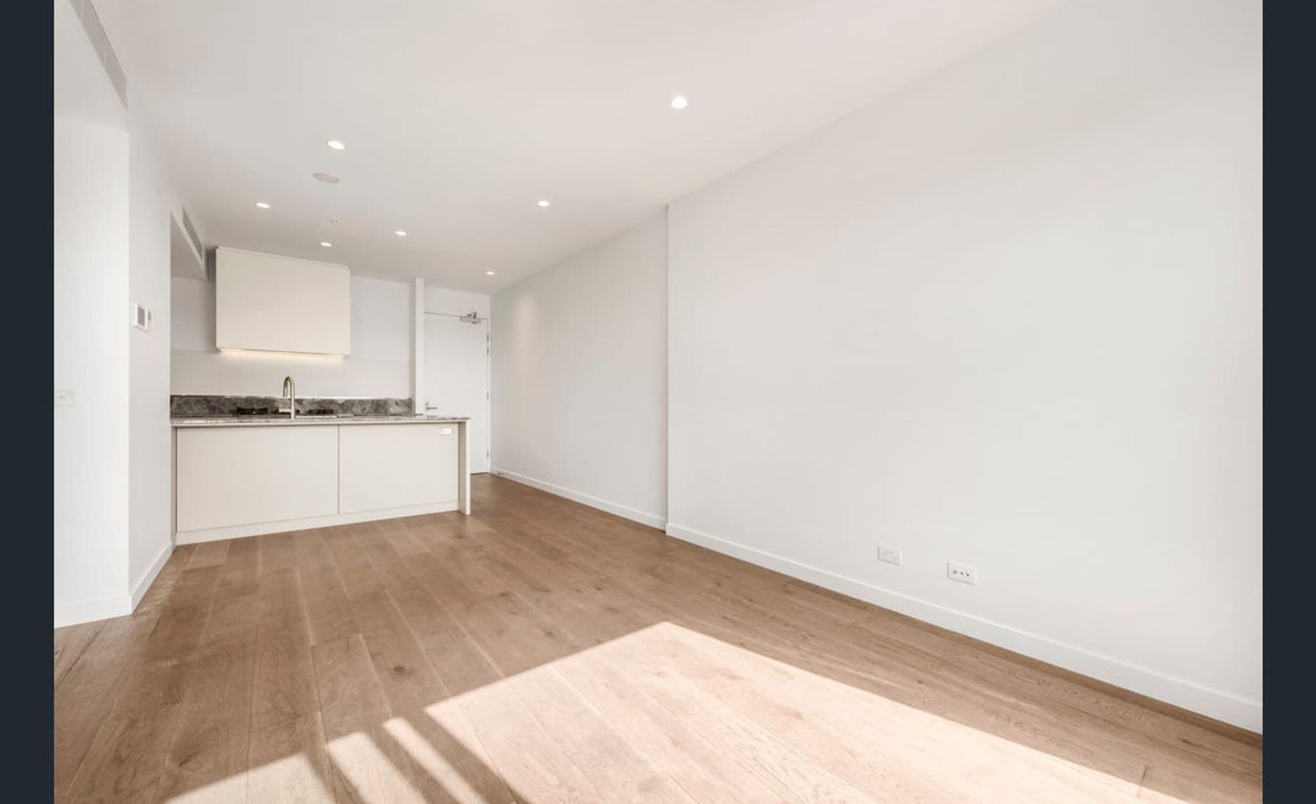 202/3 Hurstmon Street, Malvern East, VIC, 3145, Malvern East - Thumbnail 3