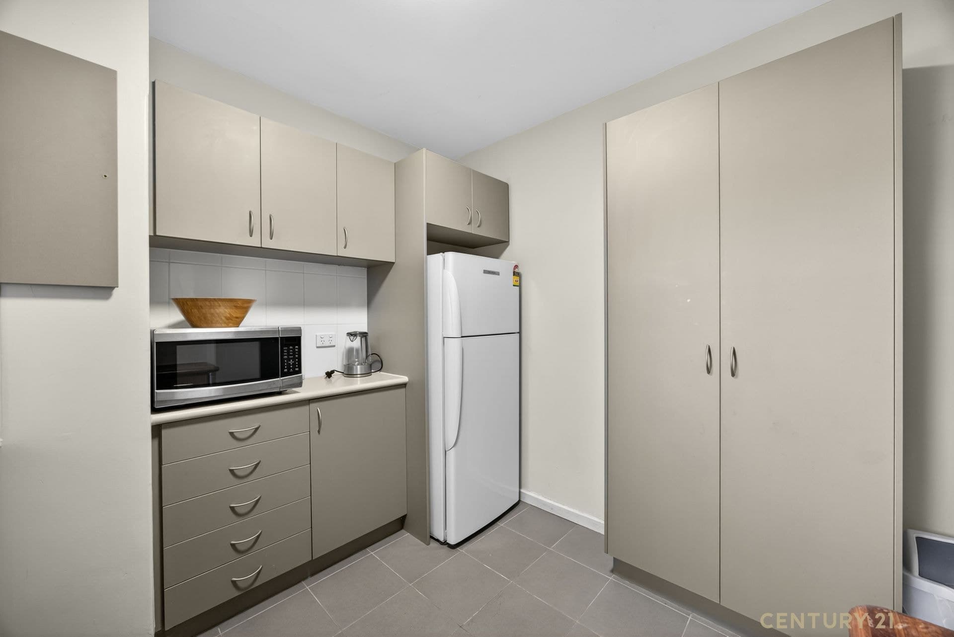 11/171 Bishopsgate Street, Carlisle, WA, 6101, Carlisle - Thumbnail 2
