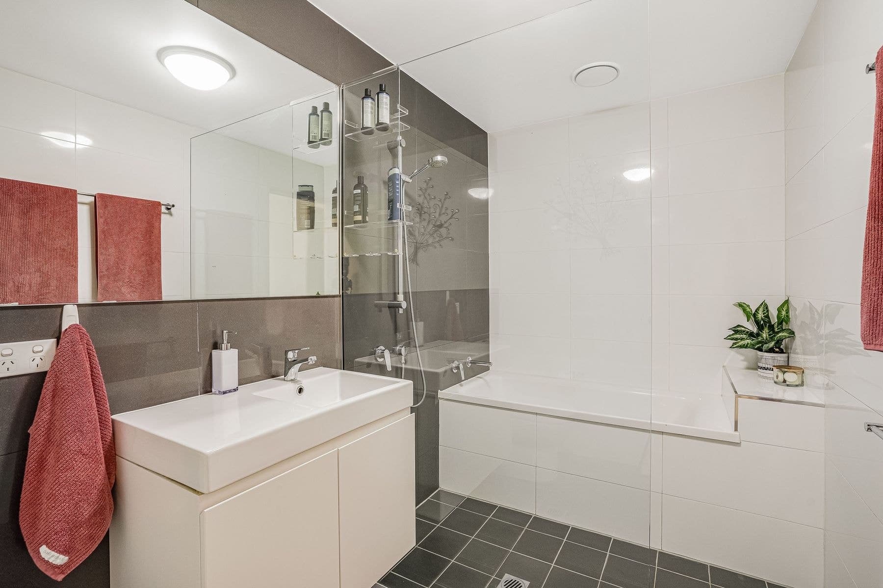 211/123 Union Street, Cooks Hill NSW 2300, Cooks Hill - Thumbnail 8