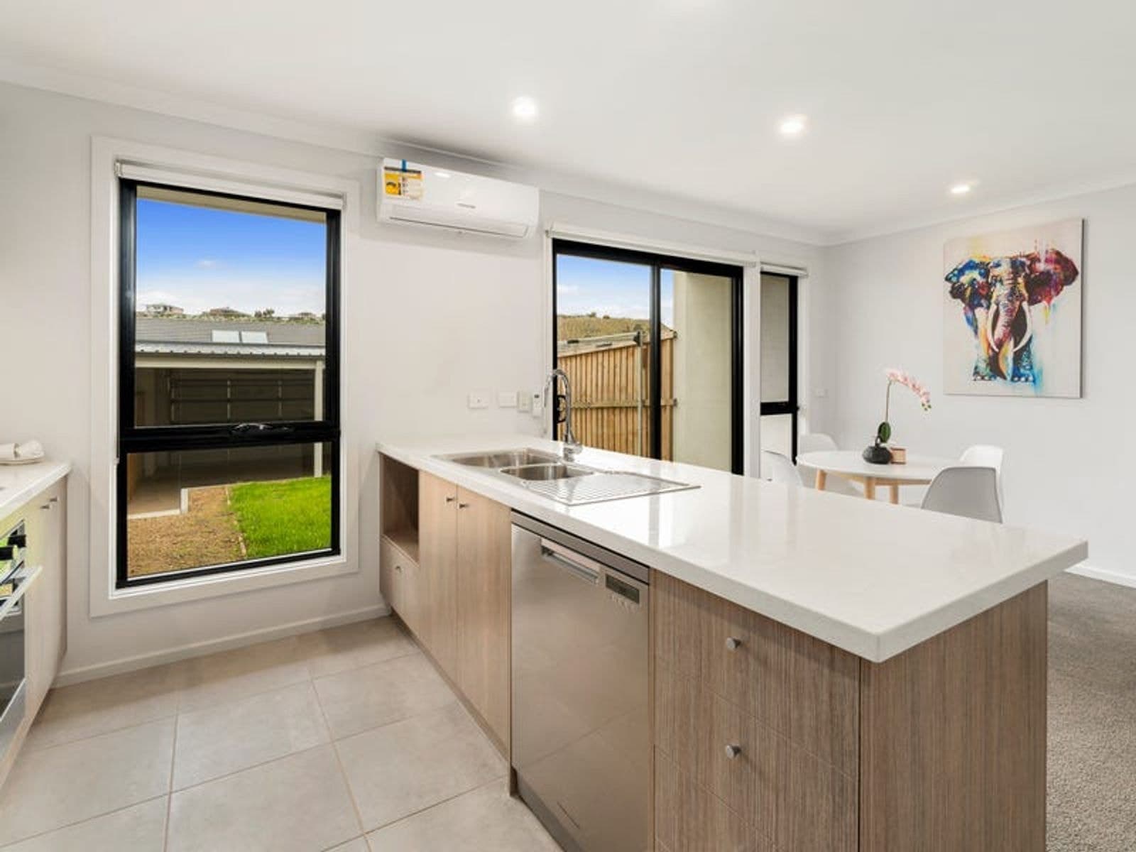 41 Adelong Way, Bacchus Marsh VIC 3340, Bacchus Marsh - Thumbnail 3