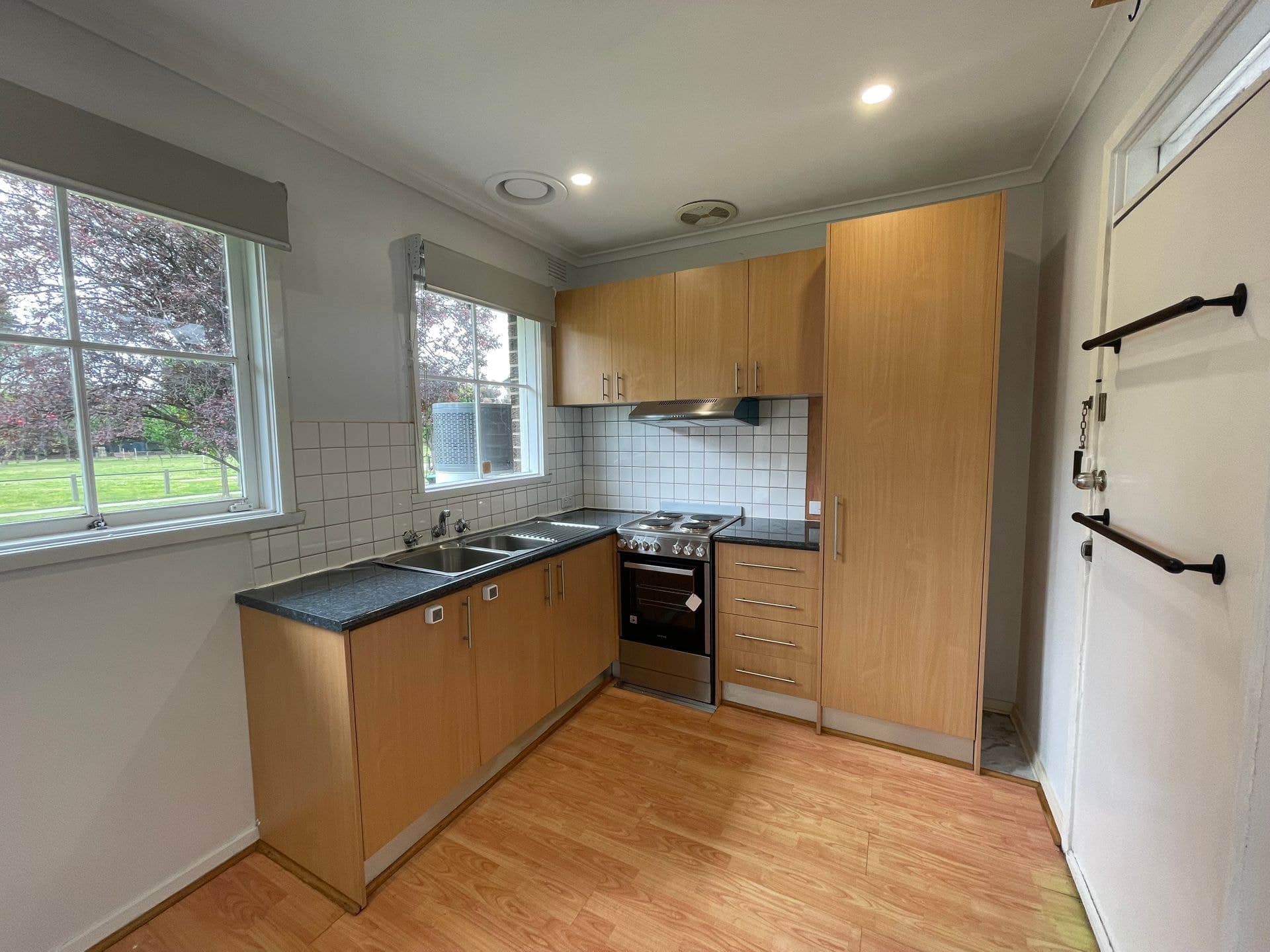 1/42 First Street, Clayton South, VIC, 3169, Clayton South - Thumbnail 4