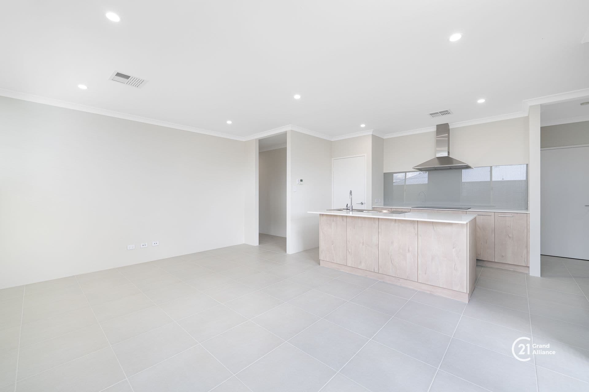 2/280 Lord Street, Perth, WA, 6000, Piara Waters - Image 1