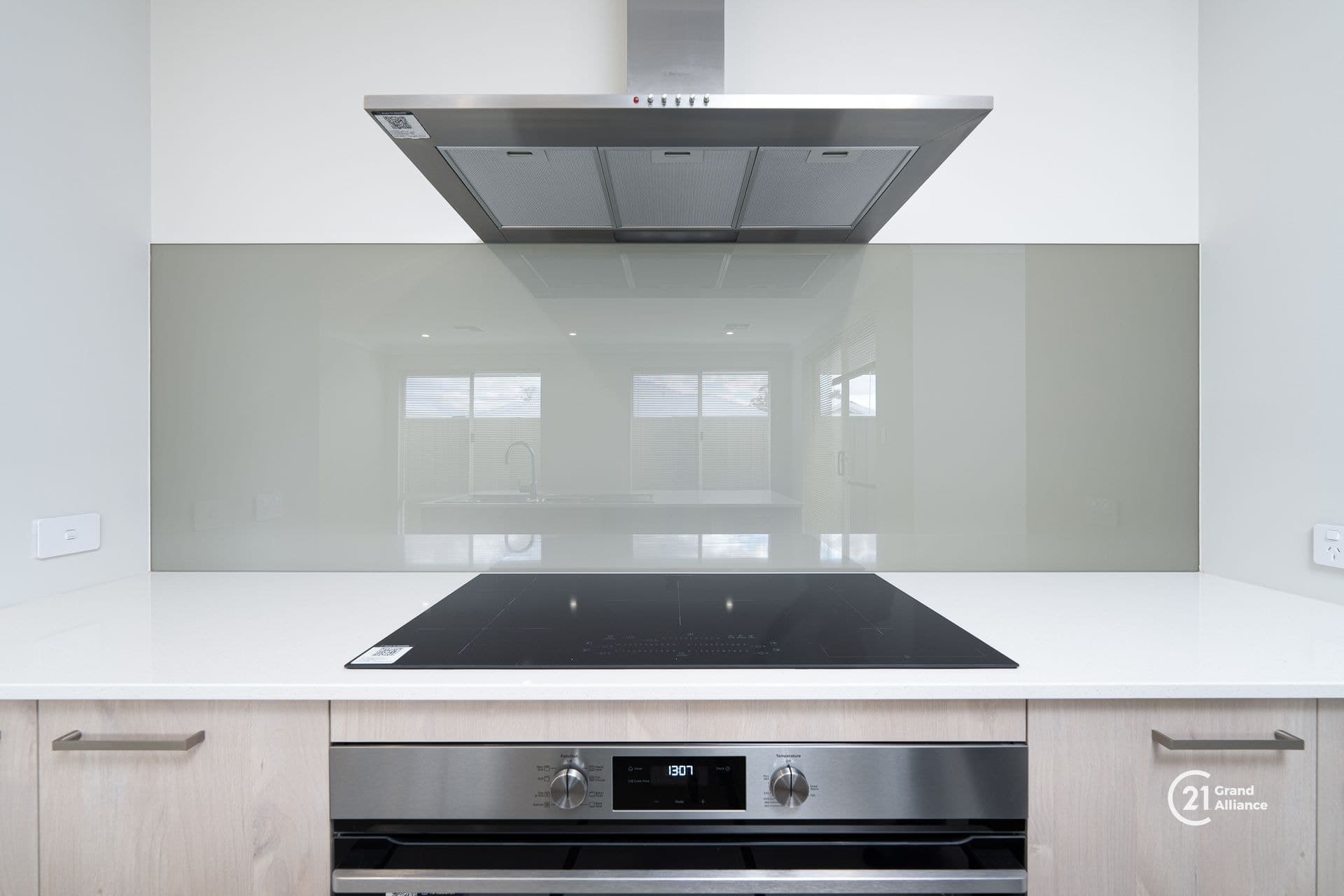 2/280 Lord Street, Perth, WA, 6000, Piara Waters - Thumbnail 5
