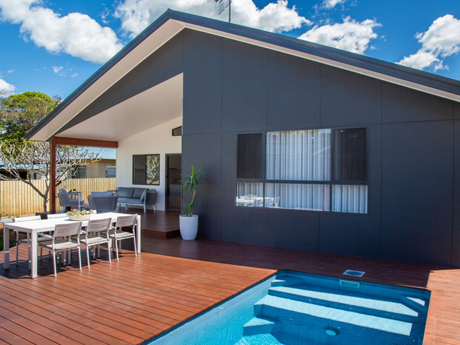 6 Moola Street, Hawks Nest NSW 2324, Hawks Nest - Image 1