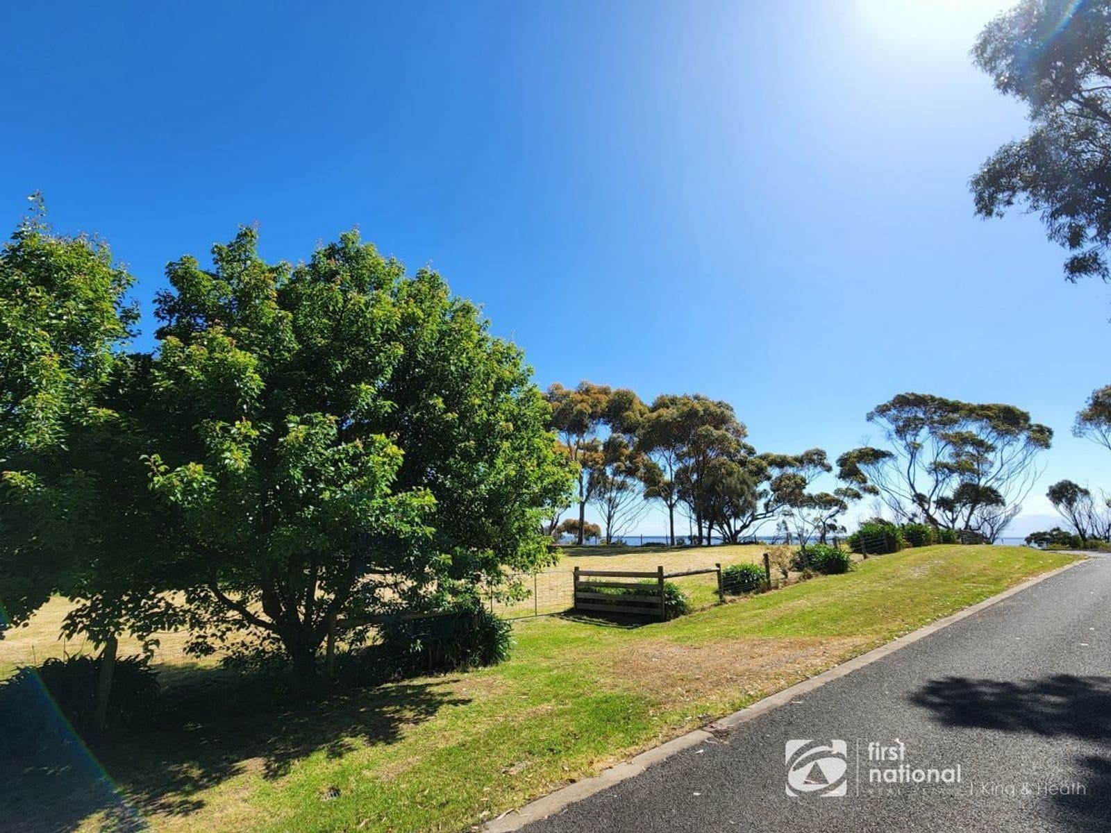 7 Gloria Avenue, Metung VIC 3904, Metung - Thumbnail 4