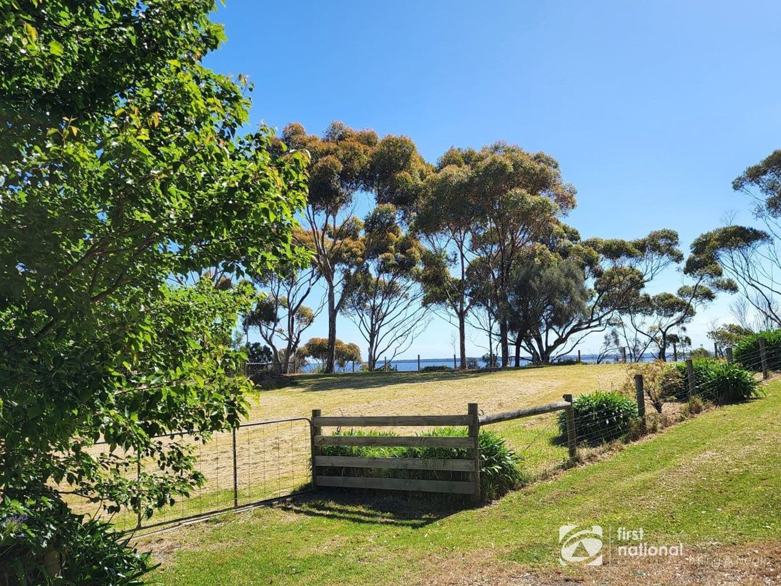 7 Gloria Avenue, Metung VIC 3904, Metung - Thumbnail 6