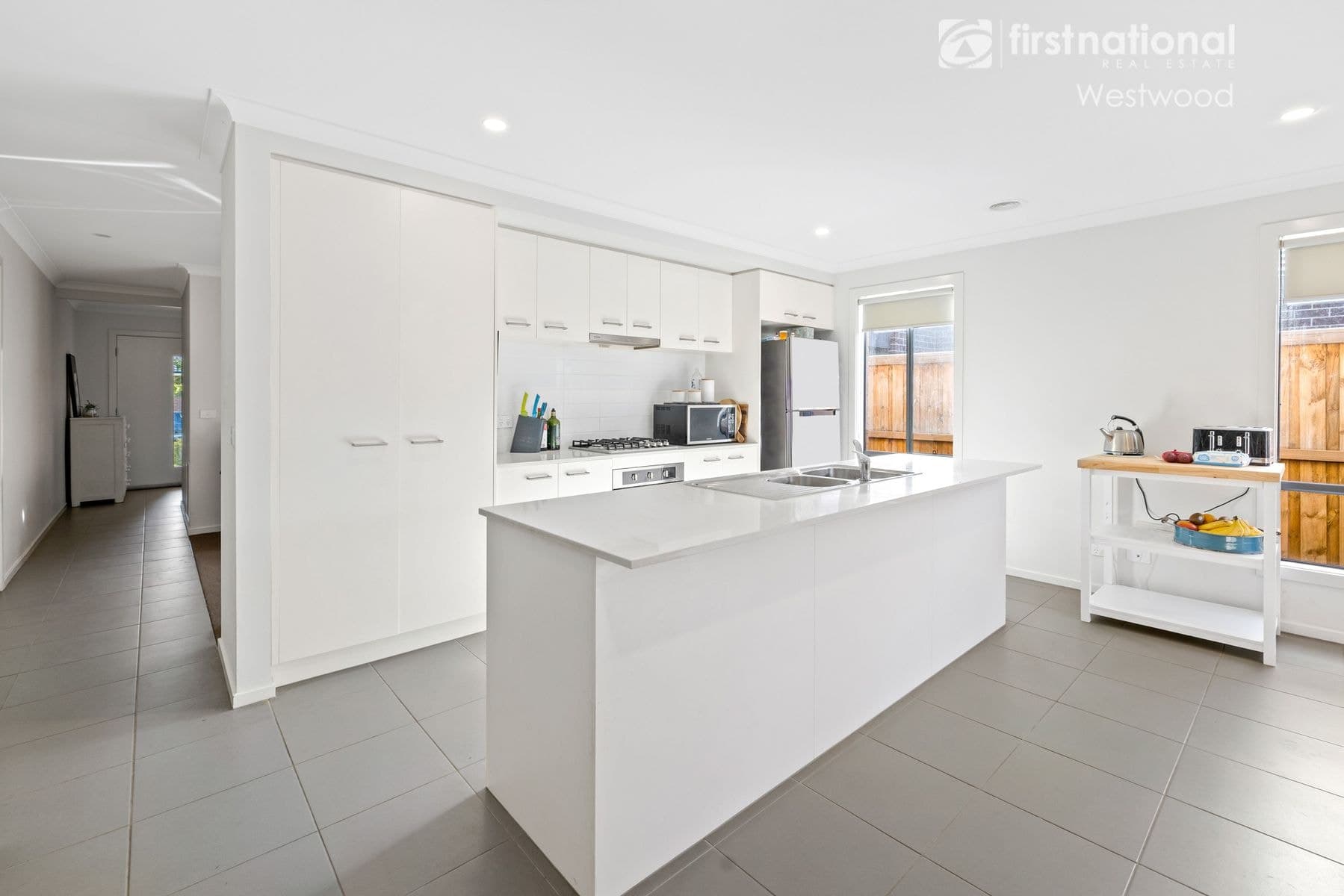 80 Wagner Drive, Werribee VIC 3030, Werribee - Thumbnail 2