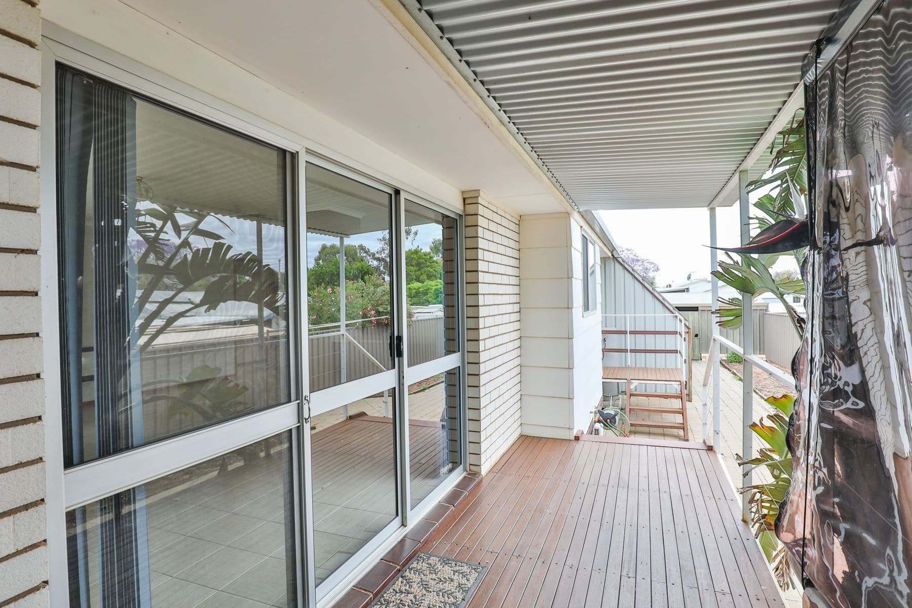 2/17 Whittaker Crescent, Red Cliffs VIC 3496, Red Cliffs - Thumbnail 2