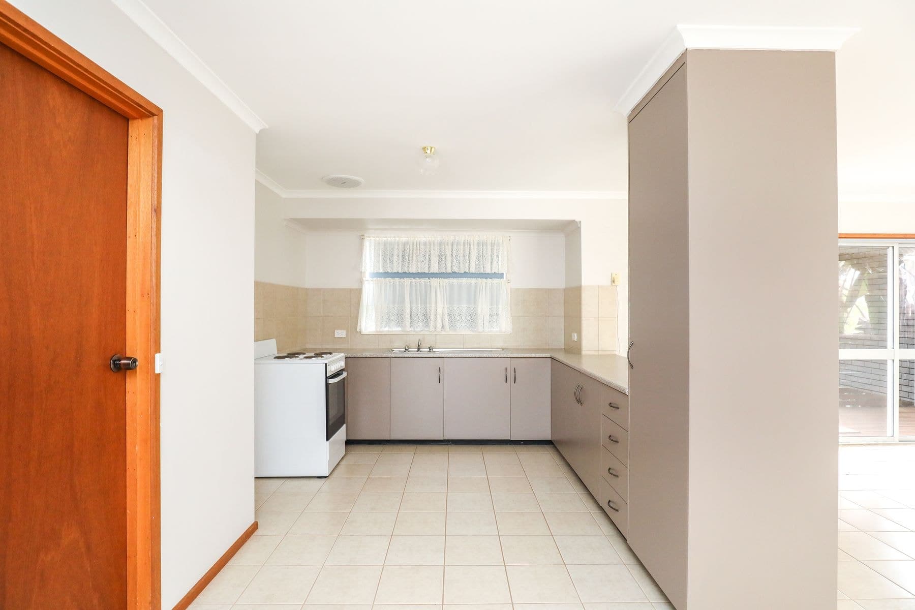 2/17 Whittaker Crescent, Red Cliffs VIC 3496, Red Cliffs - Thumbnail 6