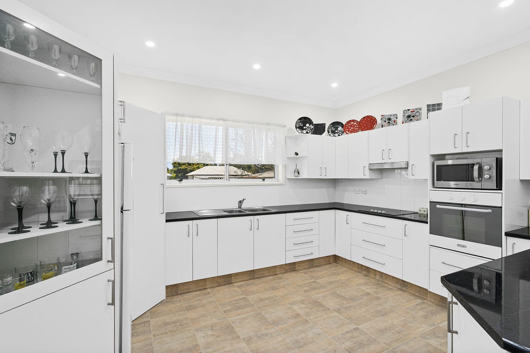 247 Rothery Street, Corrimal NSW 2518, Corrimal - Thumbnail 2