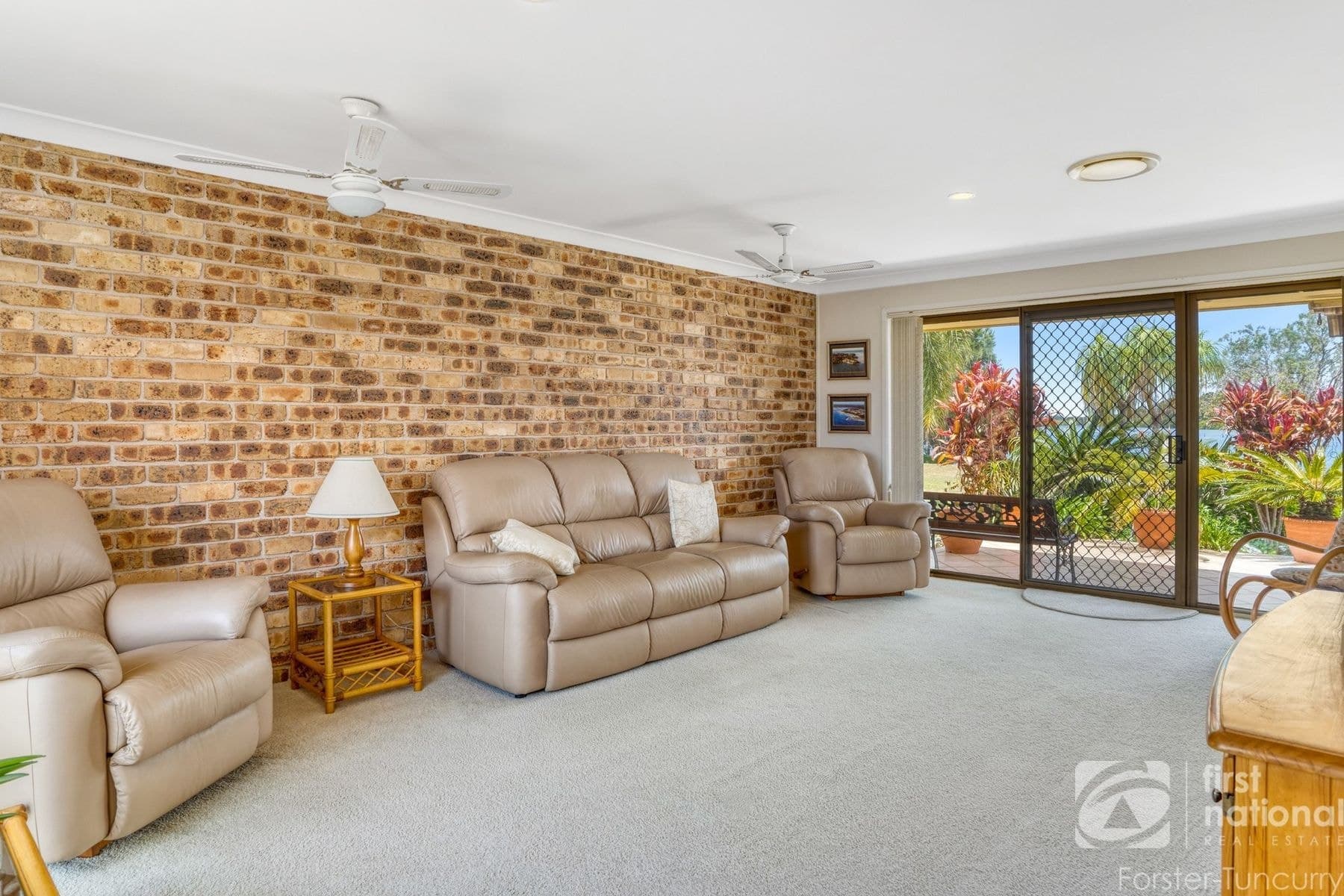 98 Taree Street, Tuncurry NSW 2428, Tuncurry - Thumbnail 3