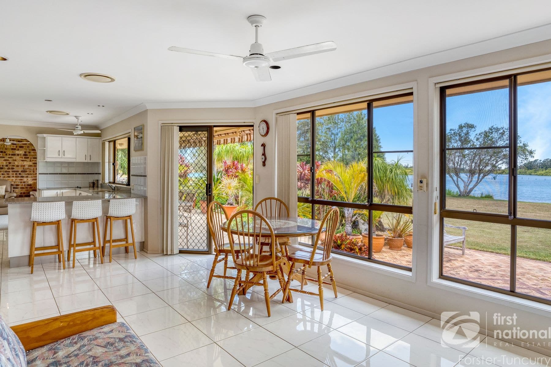 98 Taree Street, Tuncurry NSW 2428, Tuncurry - Thumbnail 7