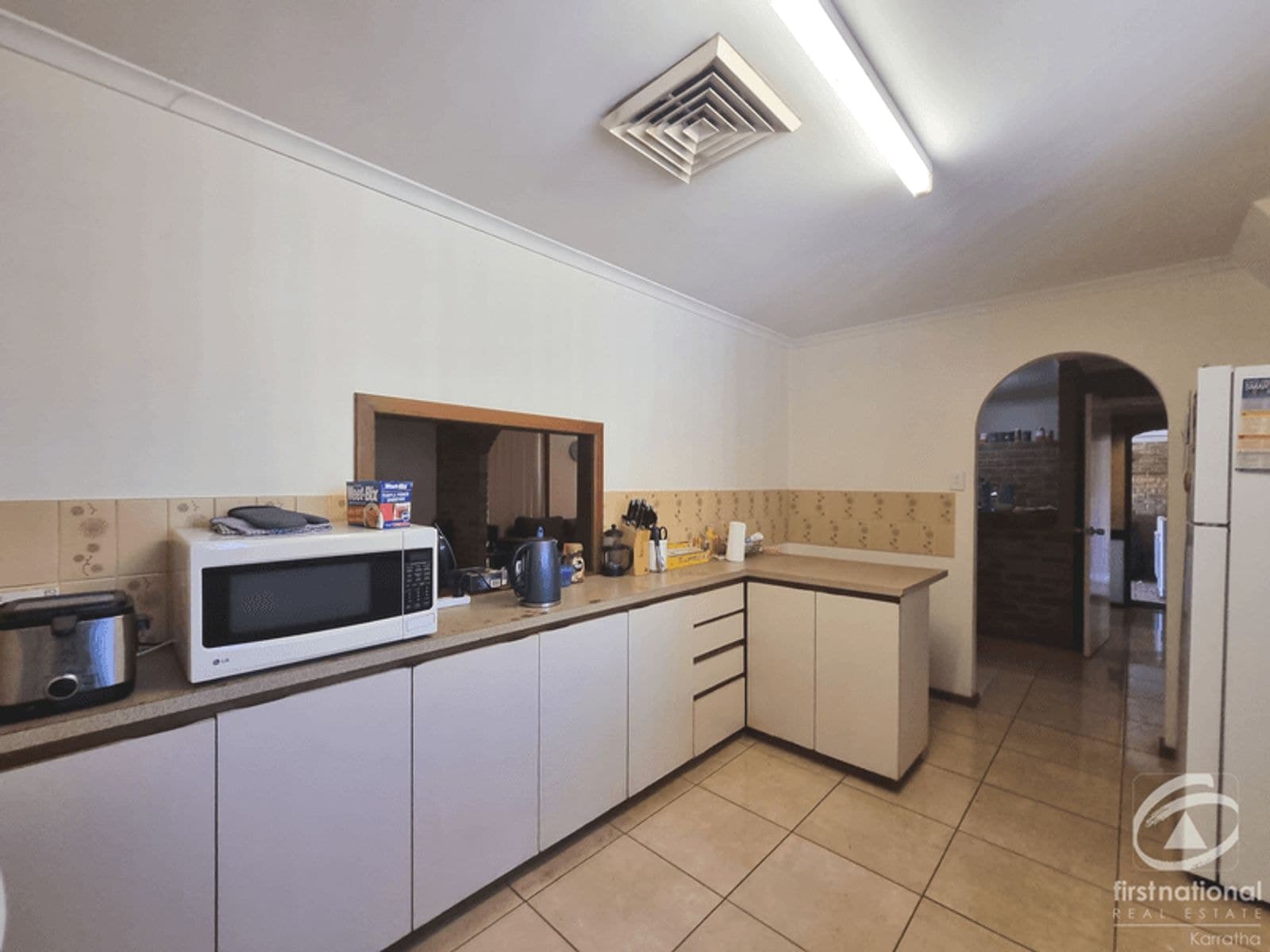 4D CAPORN Place, Millars Well WA 6714, Millars Well - Thumbnail 6
