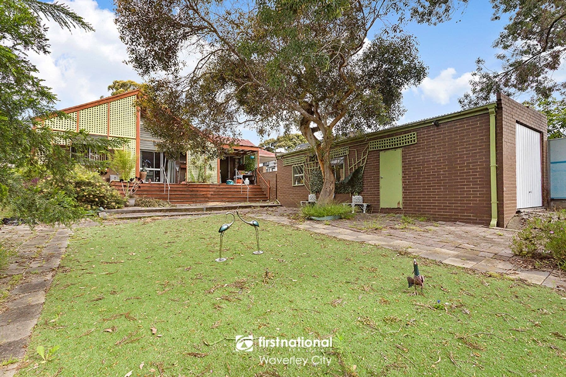 15 Wilga Street, Mount Waverley VIC 3149, Mount Waverley - Thumbnail 3