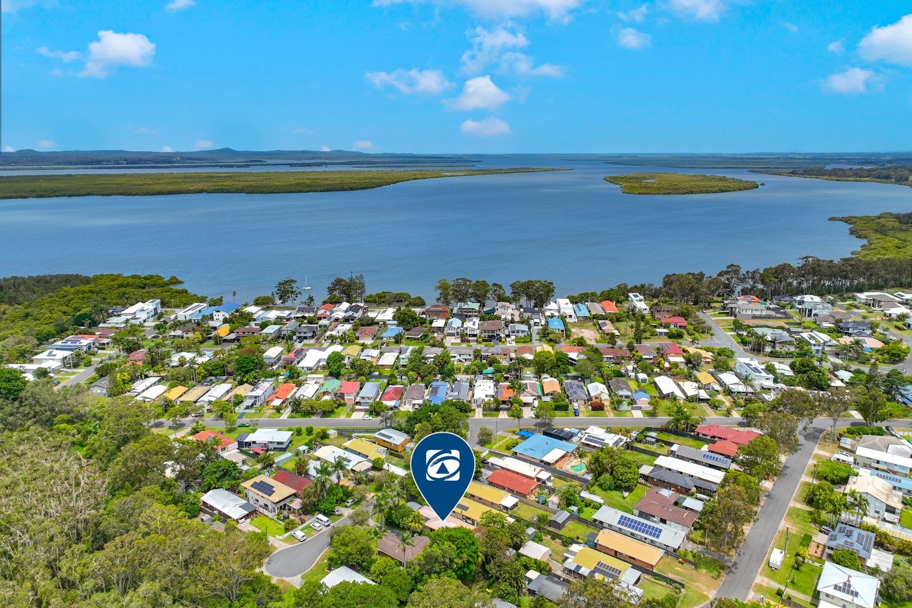 14 Mark Street, Redland Bay QLD 4165, Redland Bay - Thumbnail 3