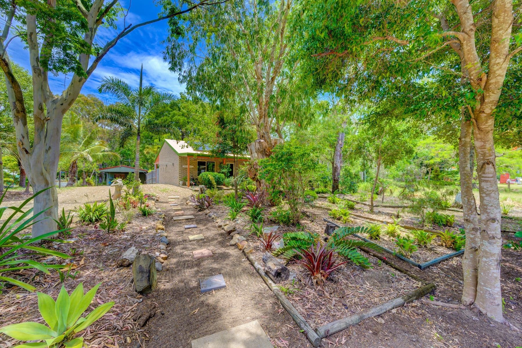 4 Kentia Avenue, Moore Park Beach QLD 4670, Moore Park Beach - Image 1