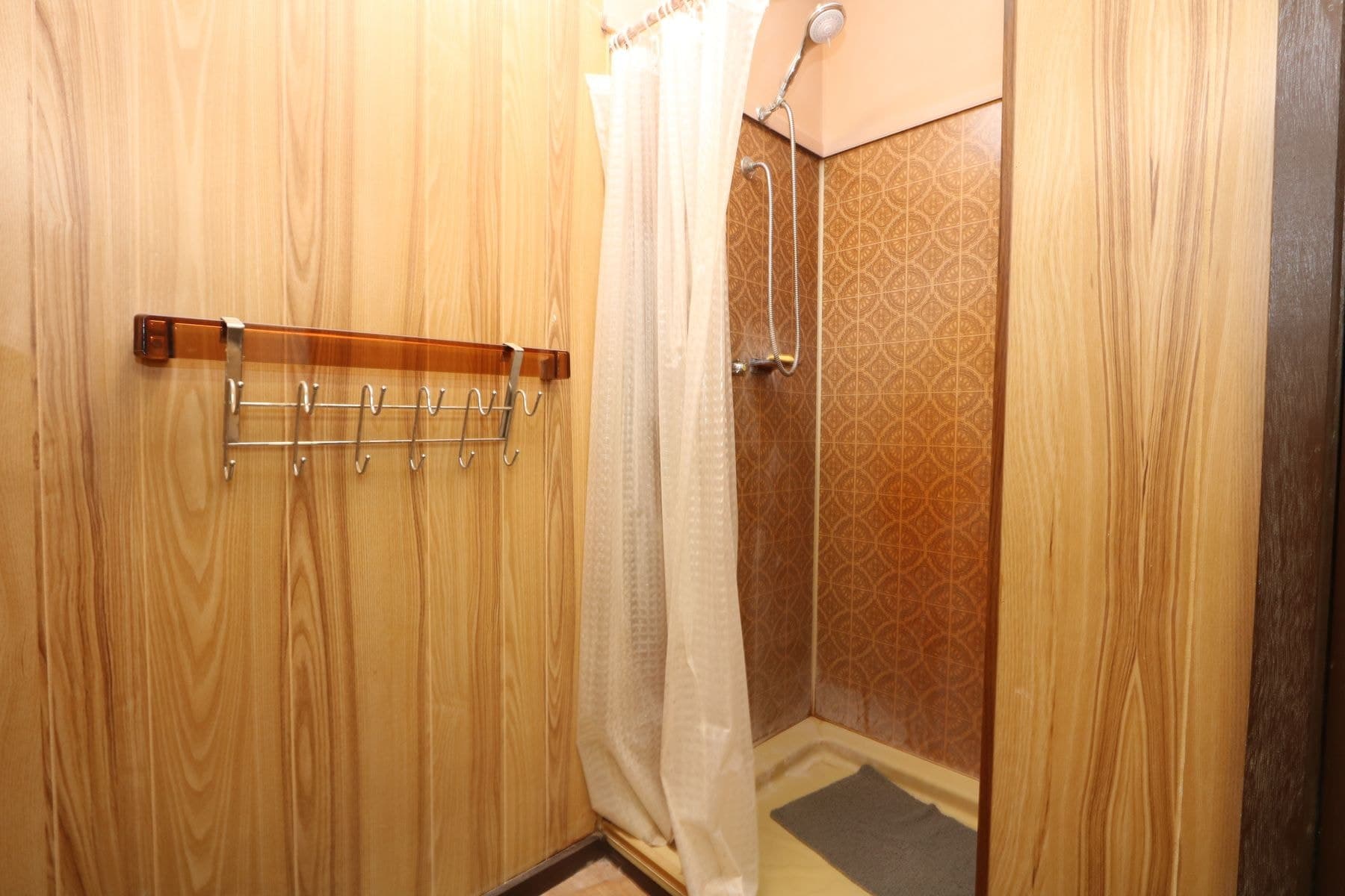 29 Urquhart Street, Carisbrook VIC 3464, Carisbrook - Thumbnail 3
