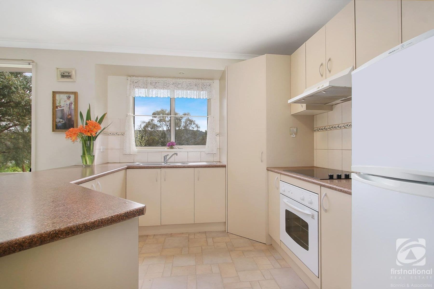 66 MacKay Street, Eldorado VIC 3746, Eldorado - Thumbnail 6