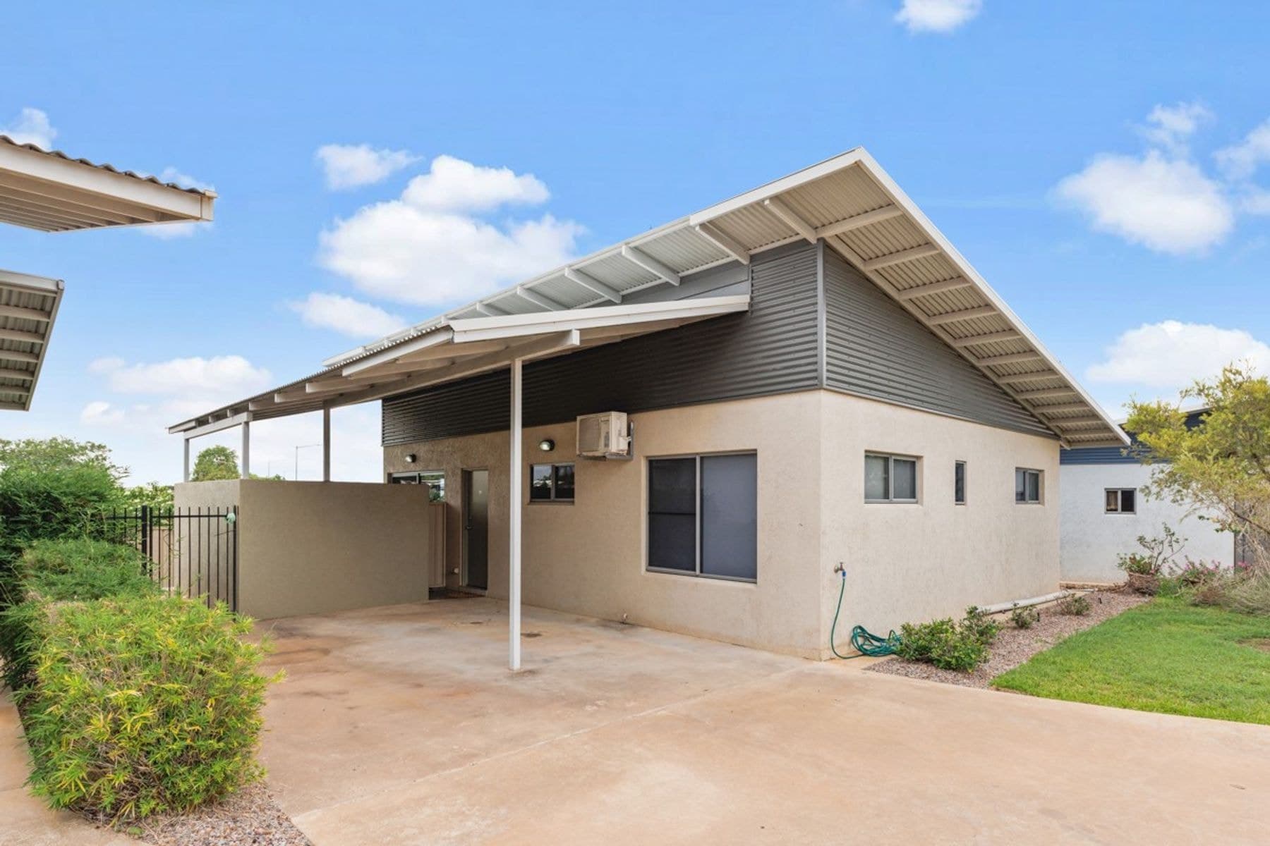 10/15 Hodge Street, Johnston NT 0832, Johnston - Image 1