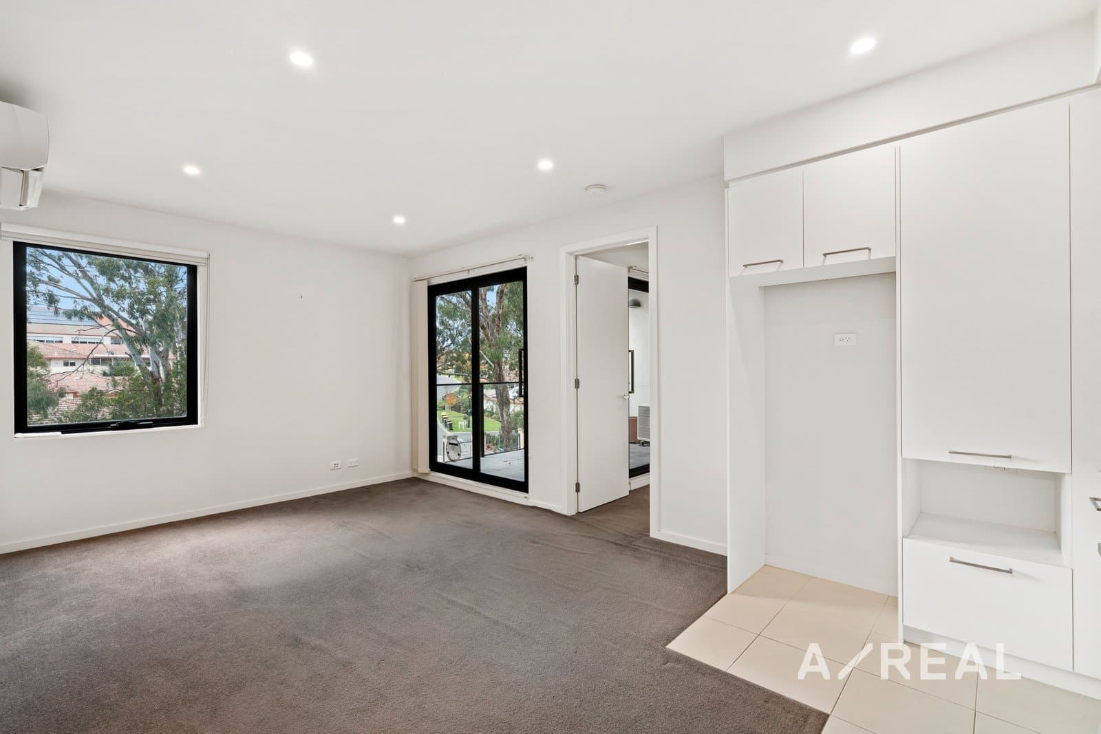 204/83 Janefield Drive, Bundoora VIC 3083, Bundoora - Image 1