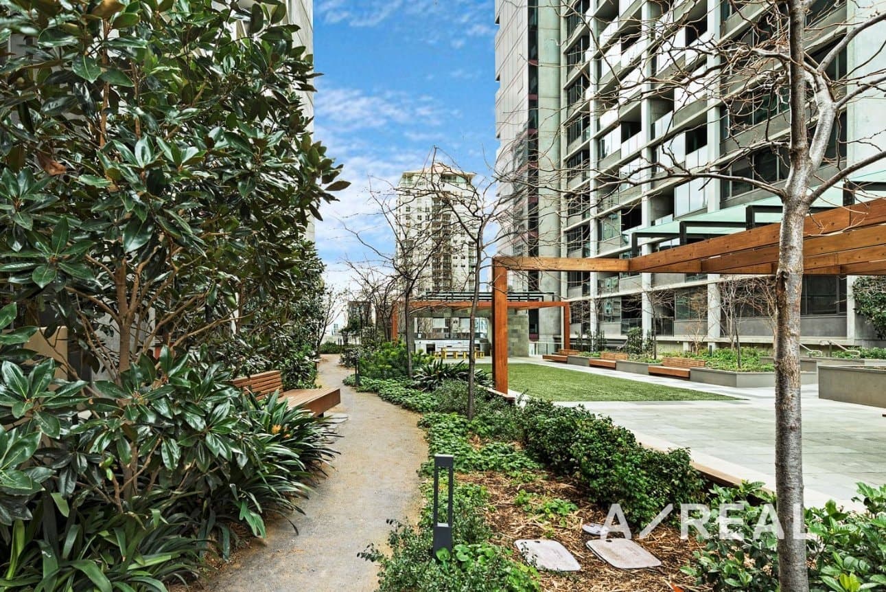 3915/220 Spencer Street, Melbourne VIC 3000, Melbourne - Thumbnail 8