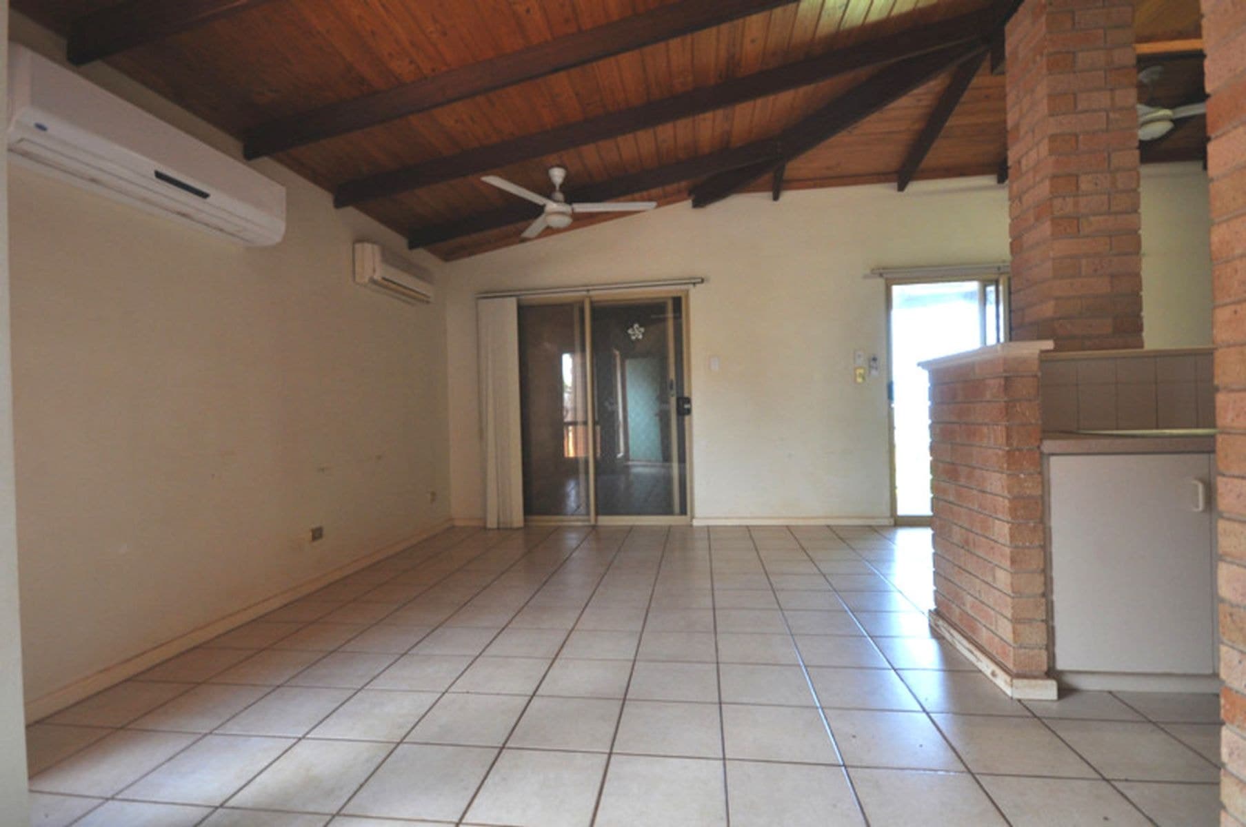 4/11-13 Kingsmill Street, Port Hedland WA 6721, Port Hedland - Thumbnail 2