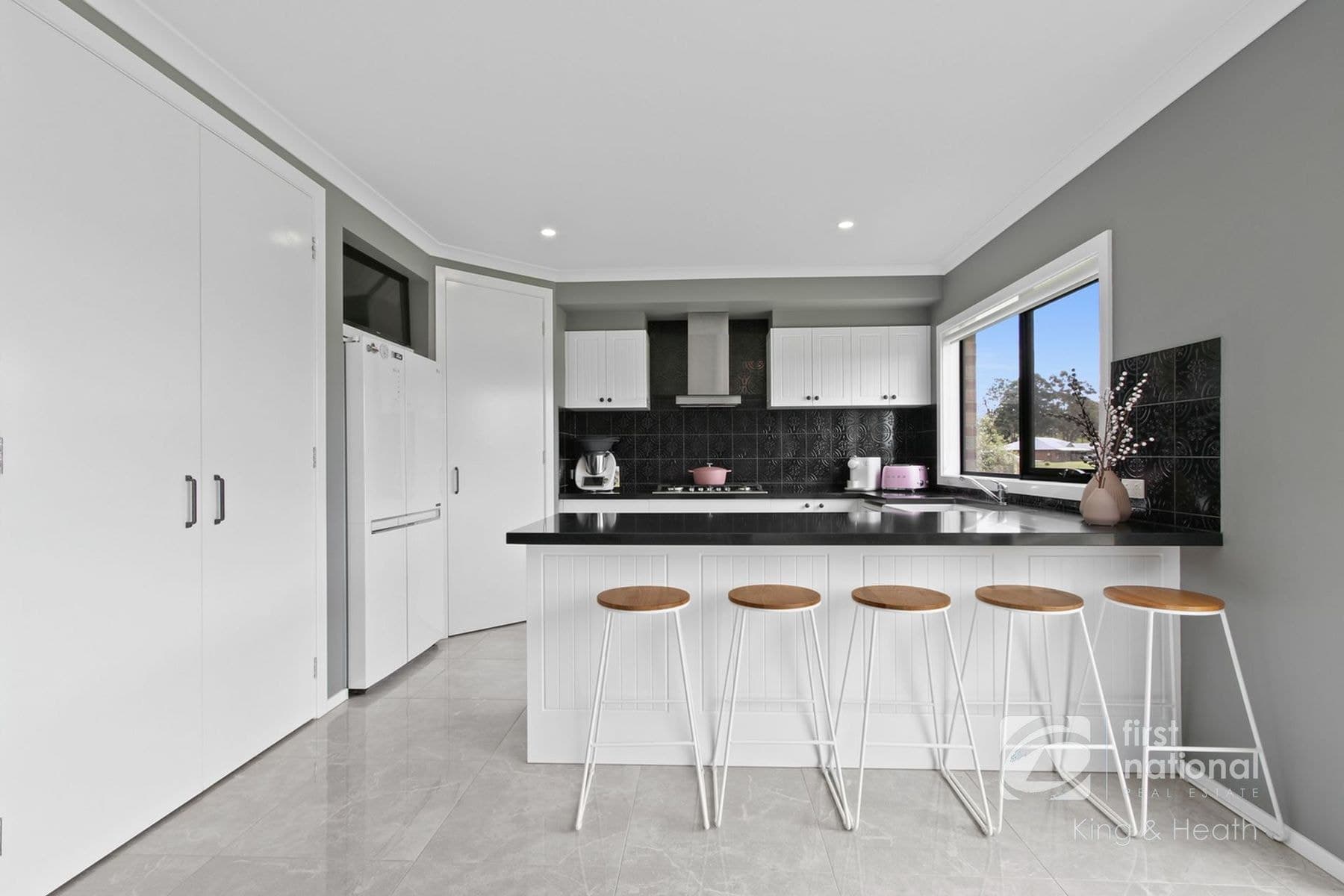 11 Peppercorn Way, Nicholson, VIC 3882, Nicholson - Thumbnail 5