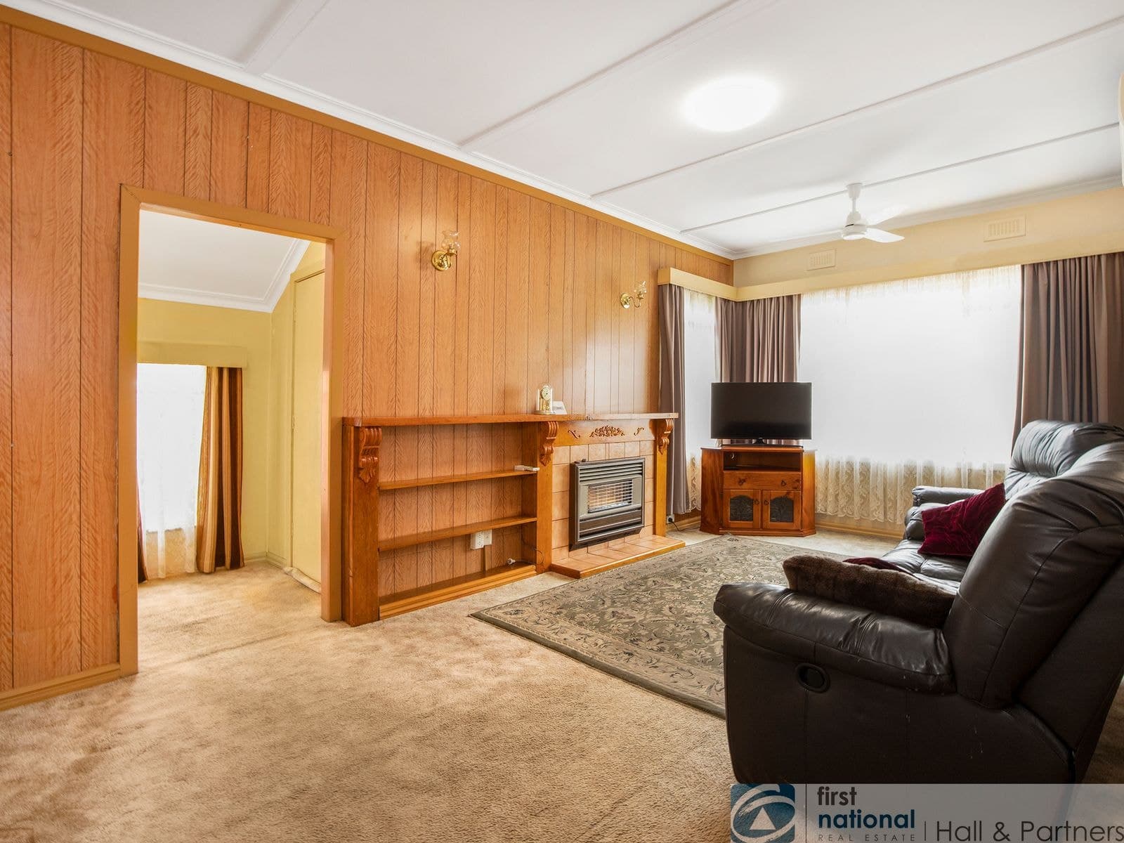 63 Benga Avenue, Dandenong VIC 3175, Dandenong - Thumbnail 2