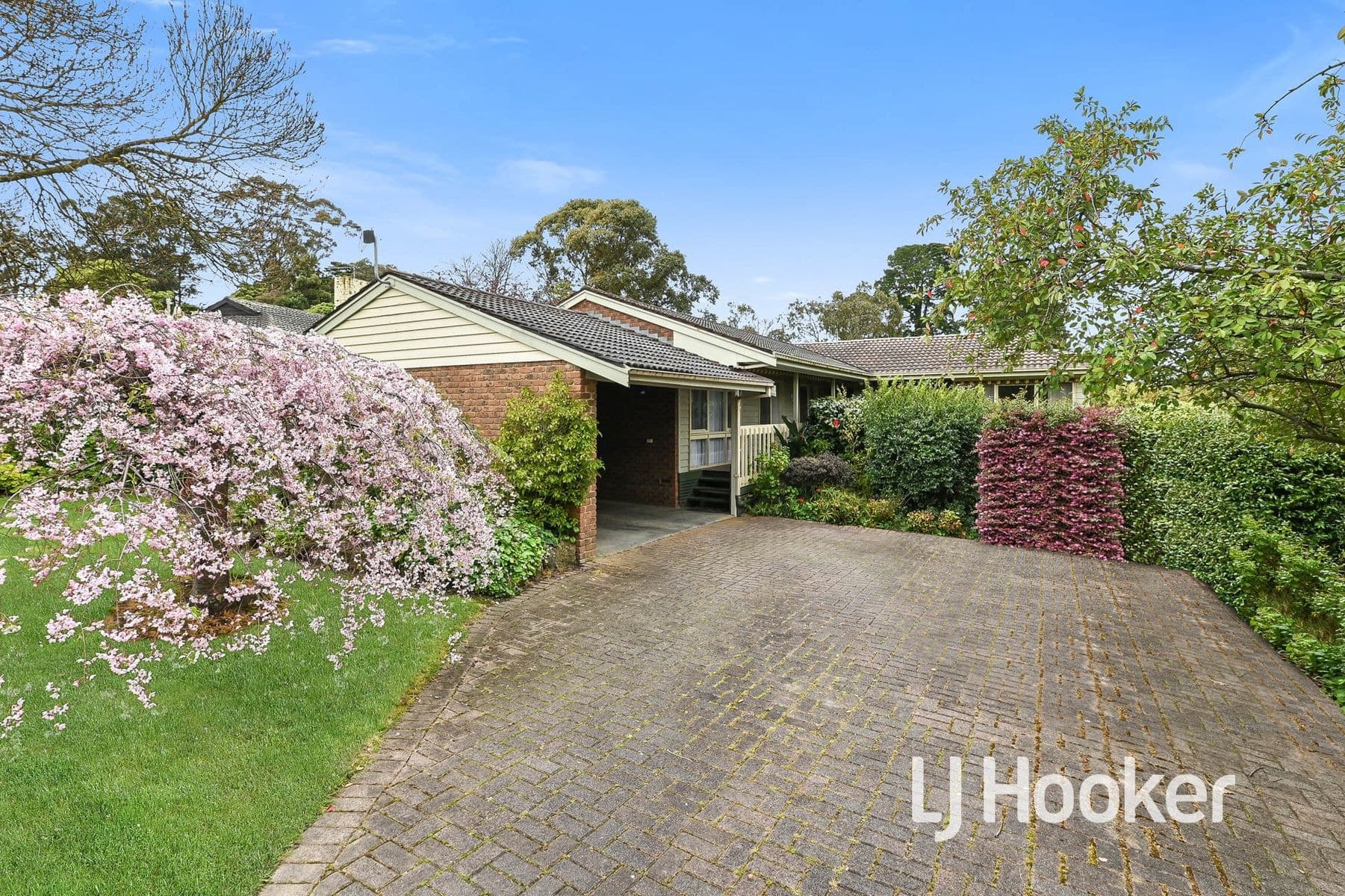 4 York Road, Berwick VIC 3806, Berwick - Image 1