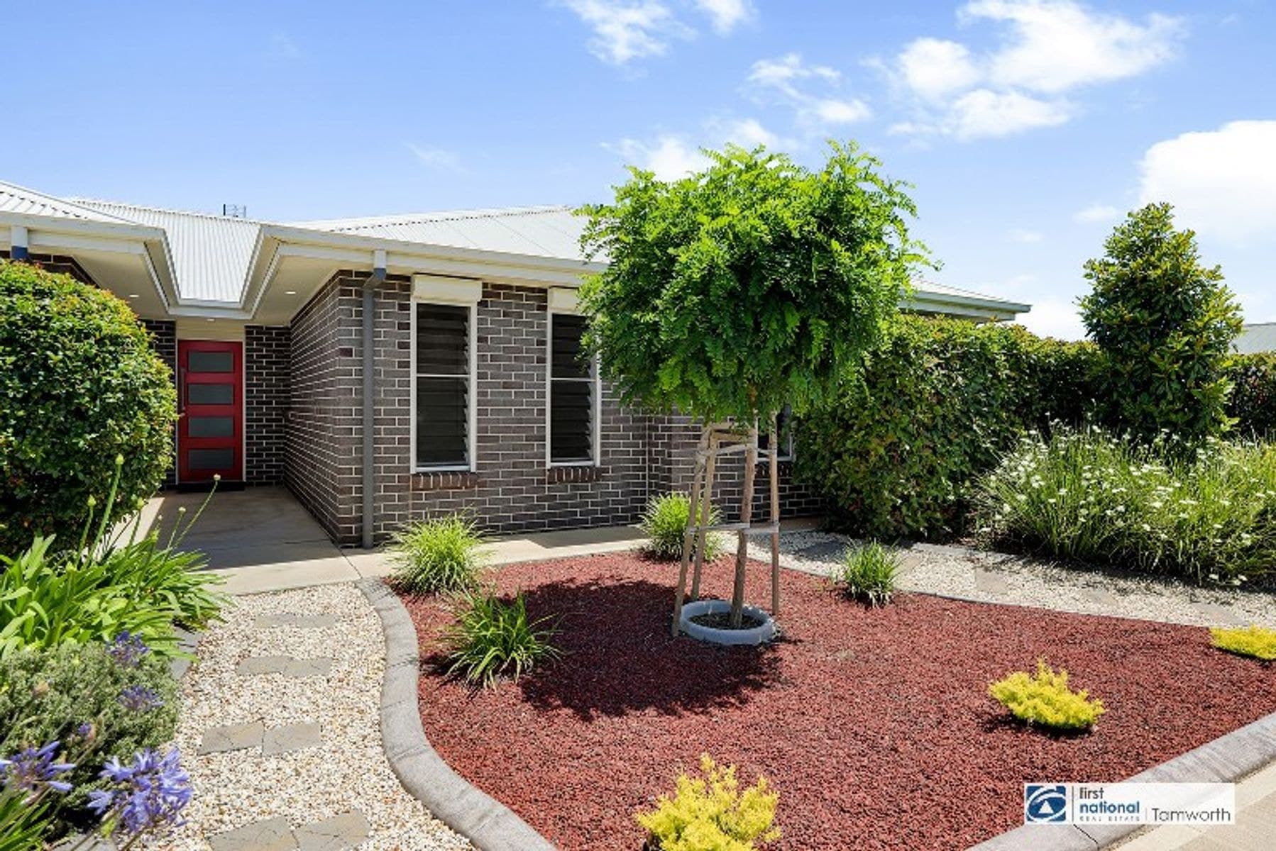 32 Kingham Street, Tamworth NSW 2340, Tamworth - Thumbnail 2