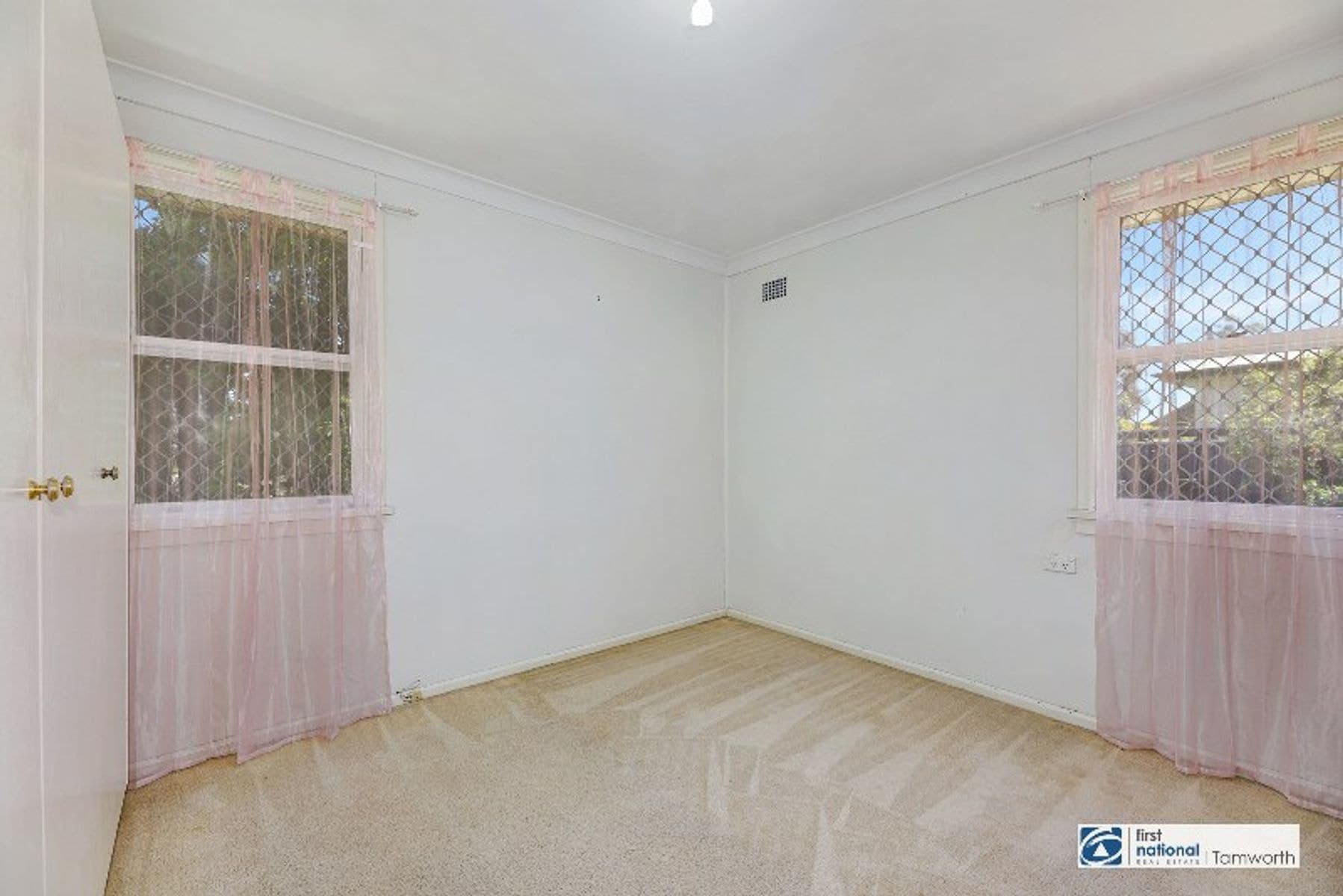 64 Duri Road, Tamworth NSW 2340, Tamworth - Thumbnail 8