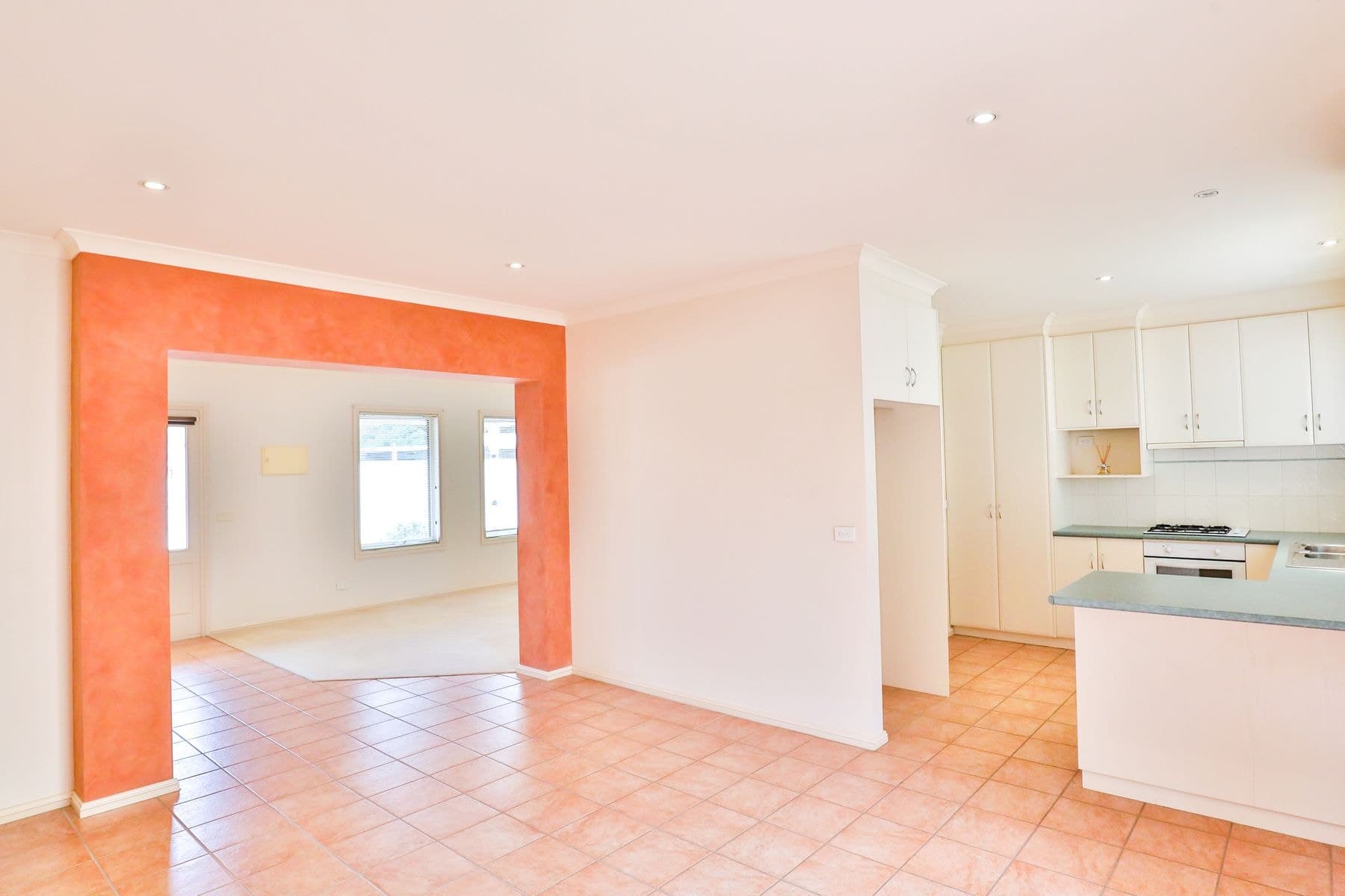 2/221 Wade Avenue, Mildura VIC 3500, Mildura - Thumbnail 2
