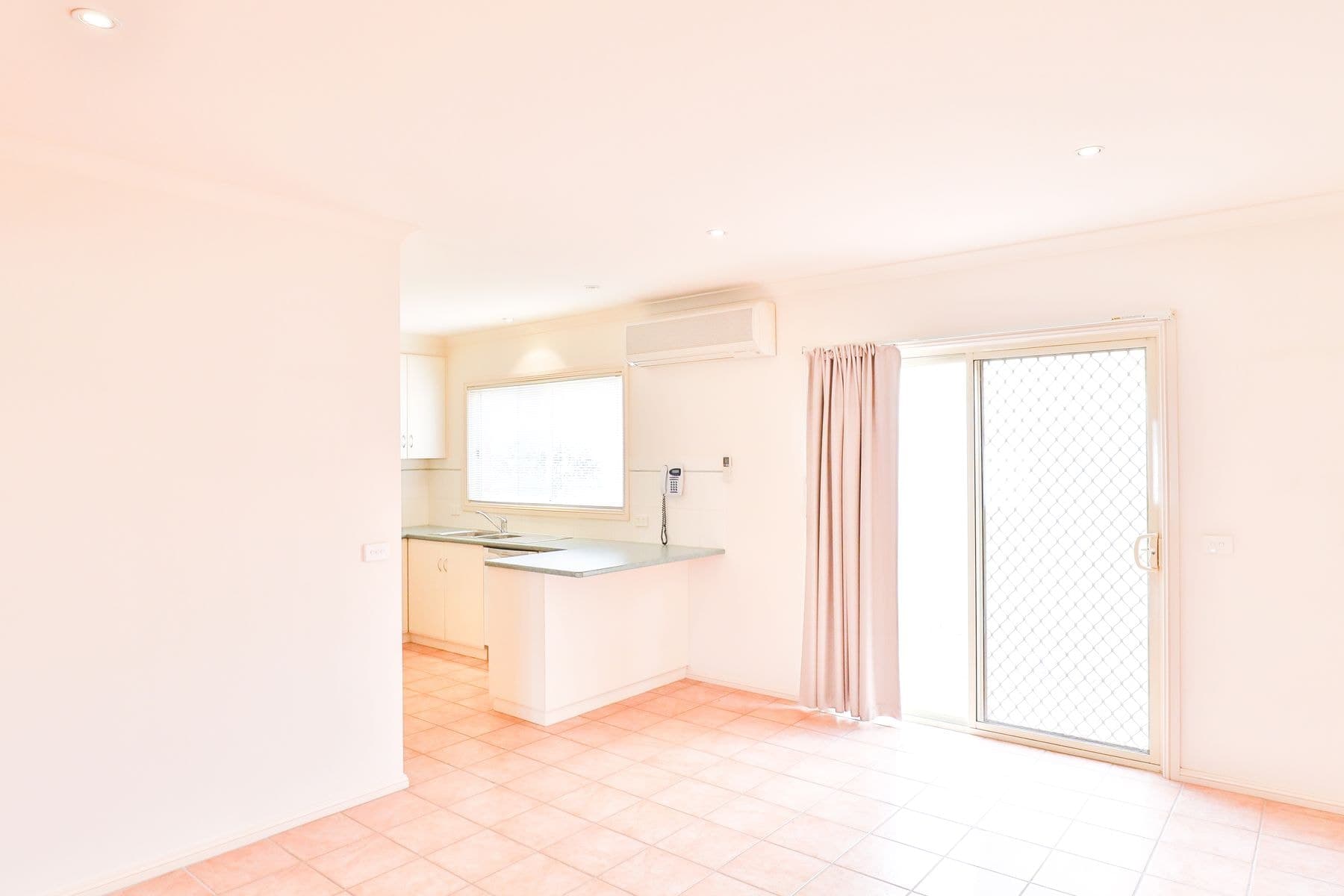 2/221 Wade Avenue, Mildura VIC 3500, Mildura - Thumbnail 7