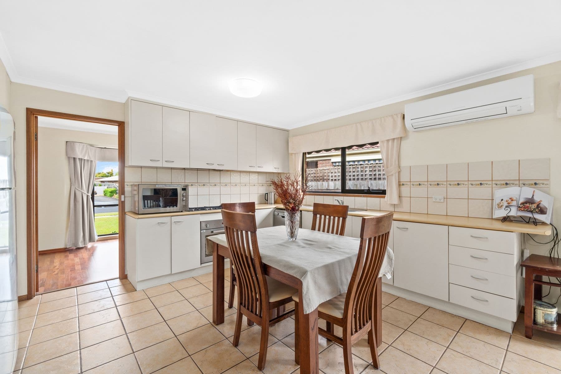 44 Bellarine Circuit, Morwell VIC 3840, Morwell - Thumbnail 7