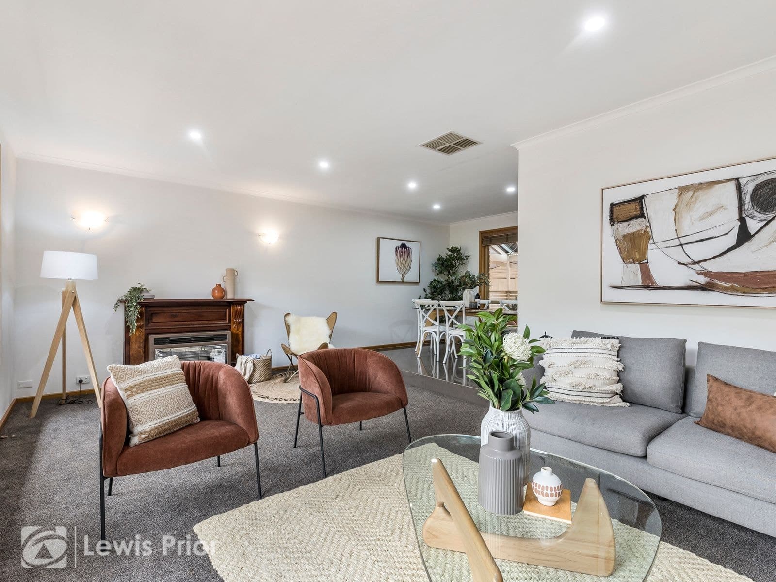 5 Outlook Drive, Aberfoyle Park SA 5159, Aberfoyle Park - Thumbnail 2
