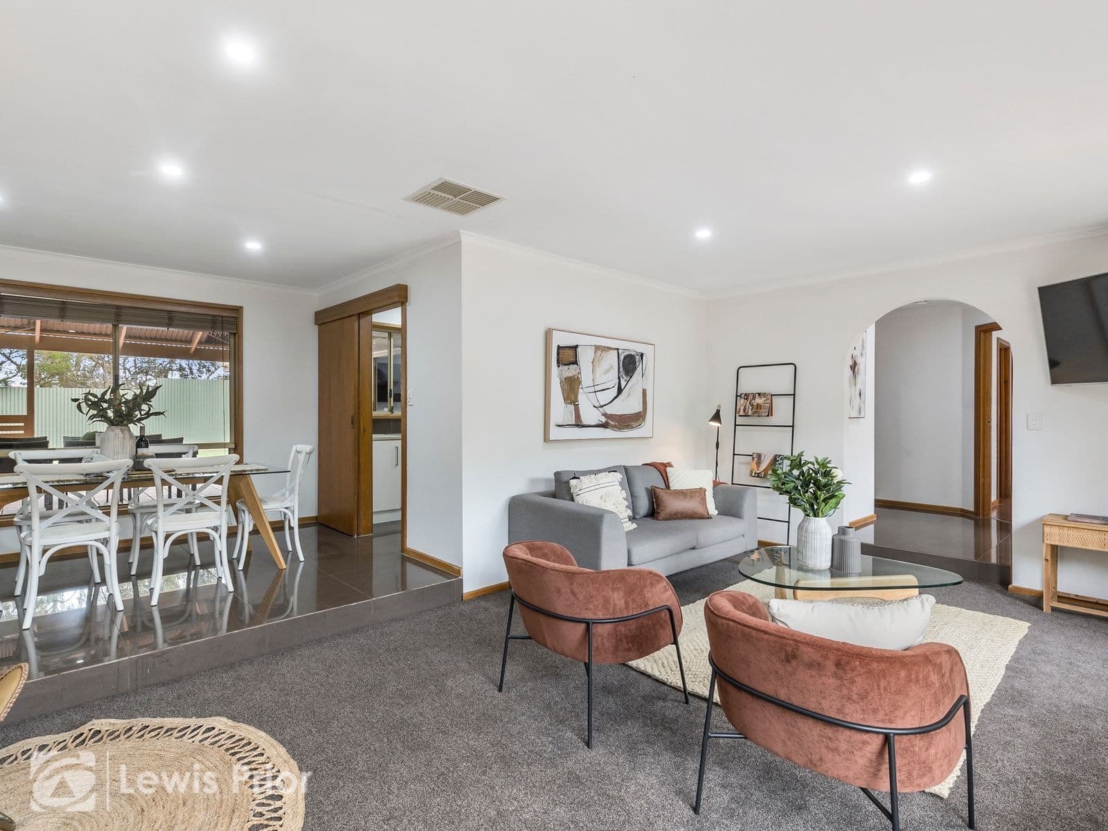 5 Outlook Drive, Aberfoyle Park SA 5159, Aberfoyle Park - Thumbnail 3